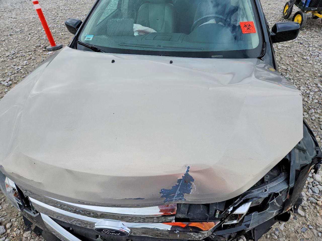 2010 Ford Fusion Hybrid Black vin: 3FADP0L35AR130284