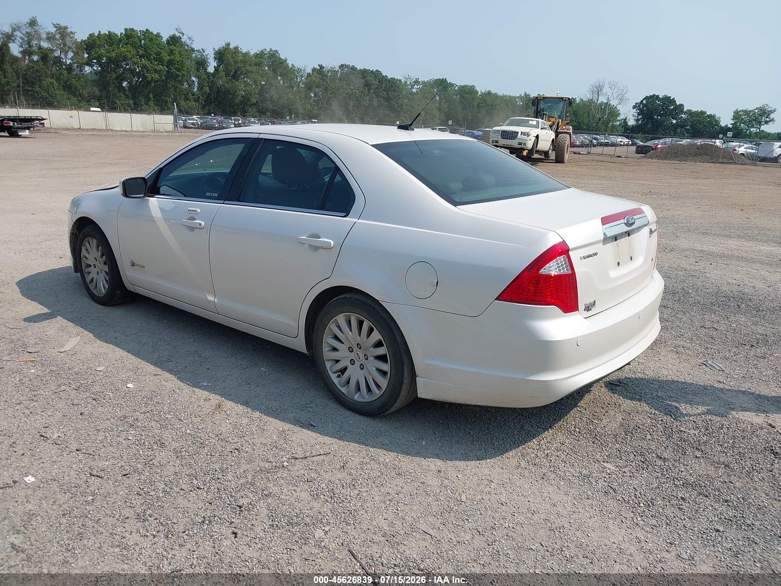 2010 Ford Fusion Hybrid   White vin: 3FADP0L35AR133055