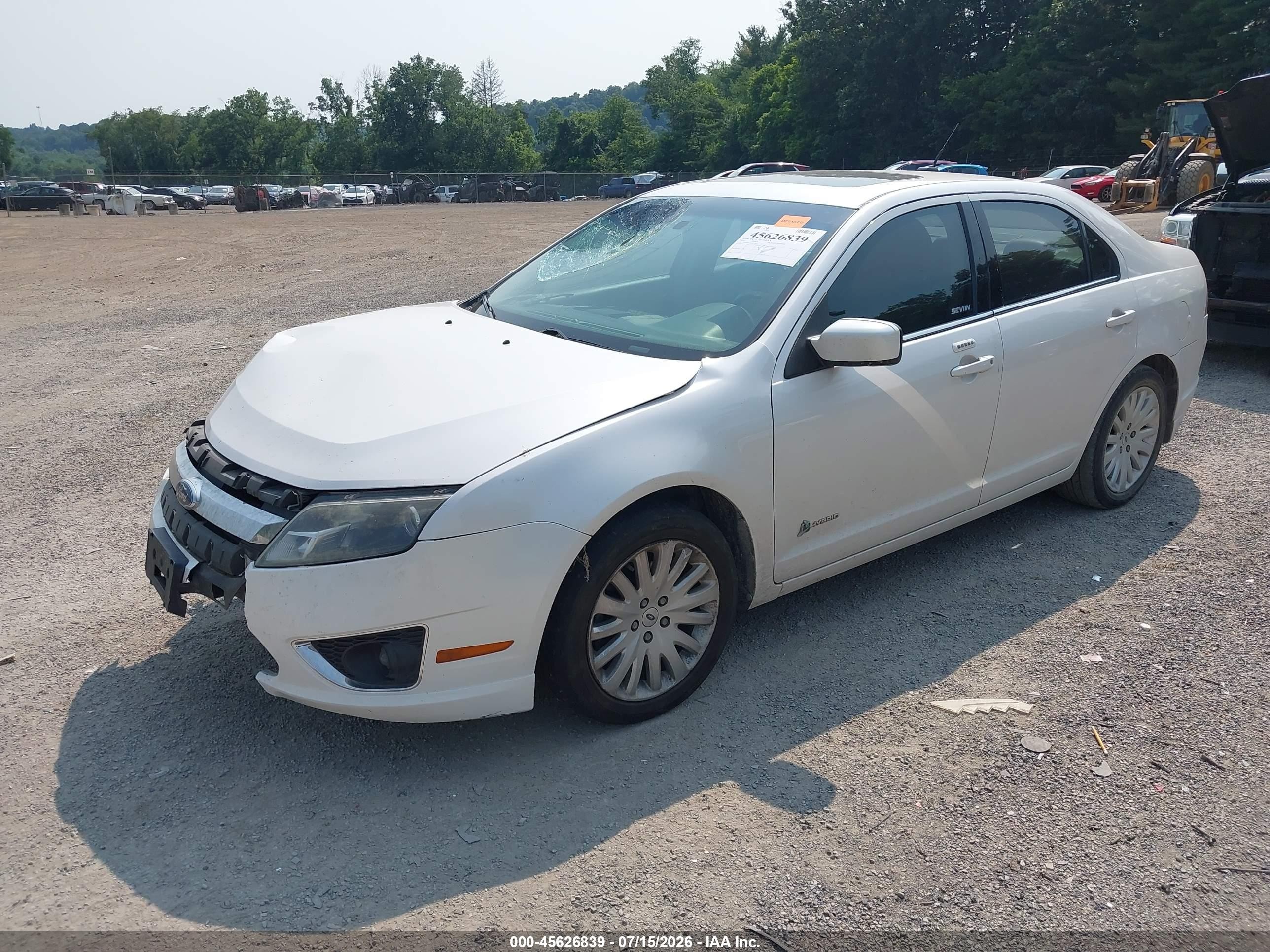2010 Ford Fusion Hybrid   White vin: 3FADP0L35AR133055