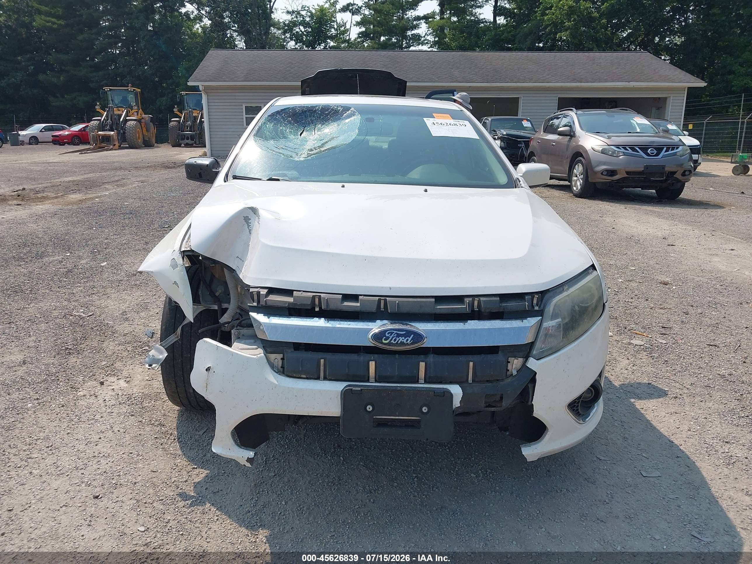 2010 Ford Fusion Hybrid   White vin: 3FADP0L35AR133055