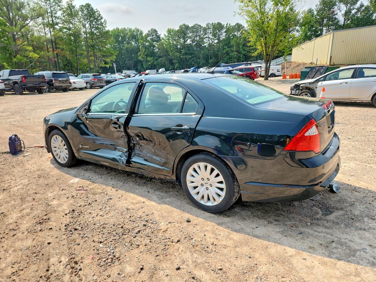 2010 Ford Fusion Hybrid Green vin: 3FADP0L35AR414353
