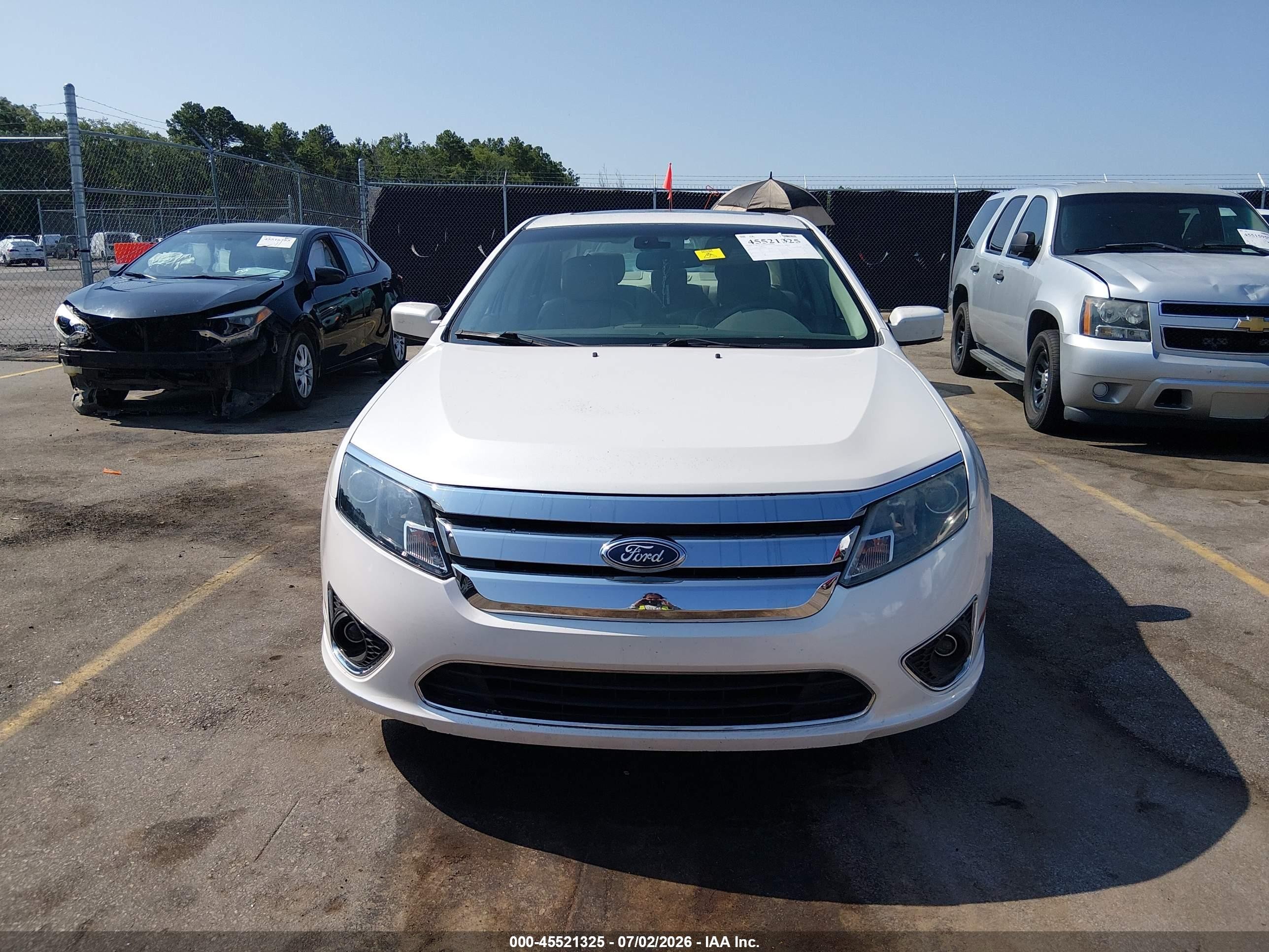 2011 Ford Fusion Hybrid   White vin: 3FADP0L35BR102955