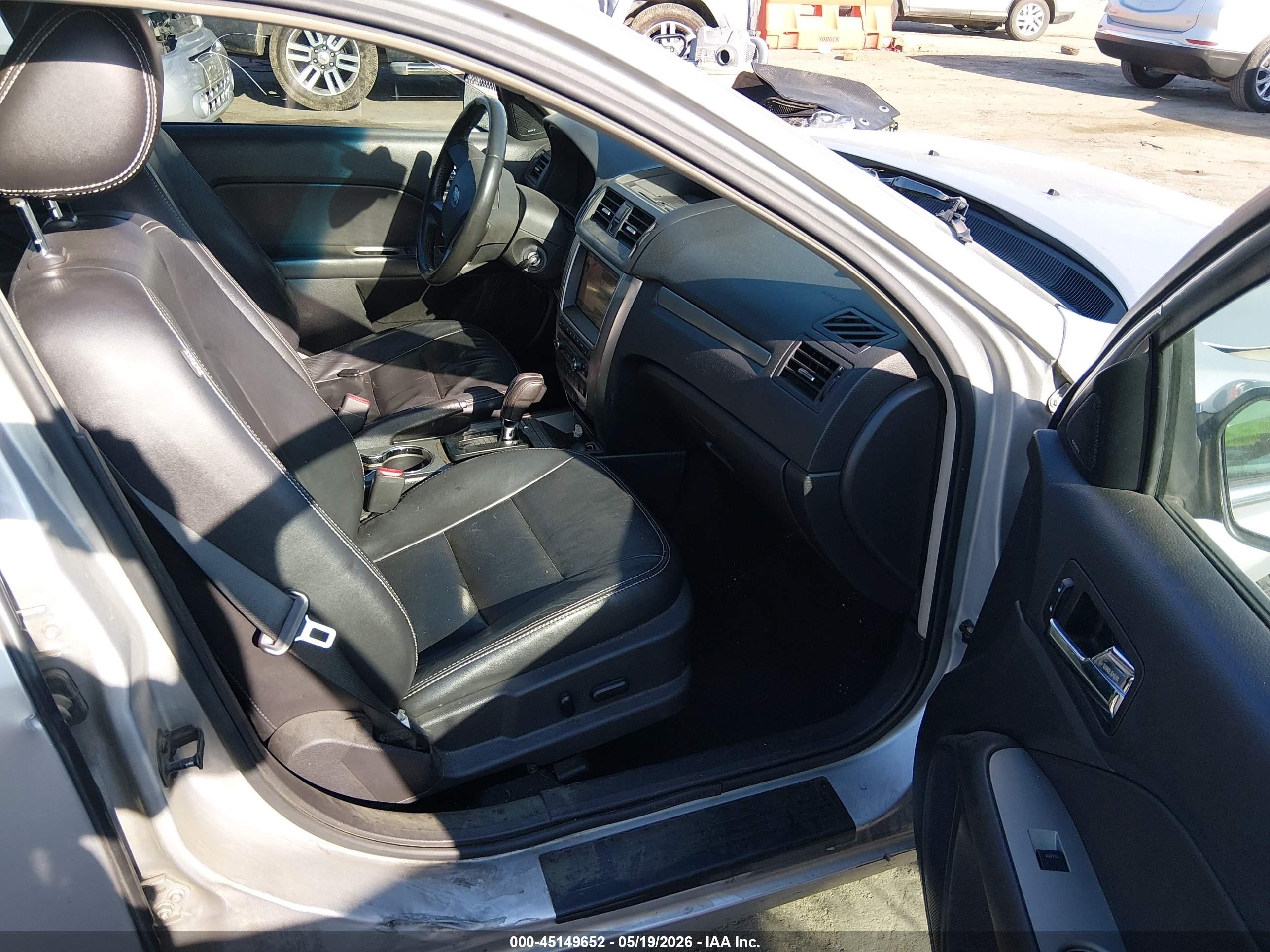 2011 Ford Fusion Hybrid   Серебряный vin: 3FADP0L35BR316473
