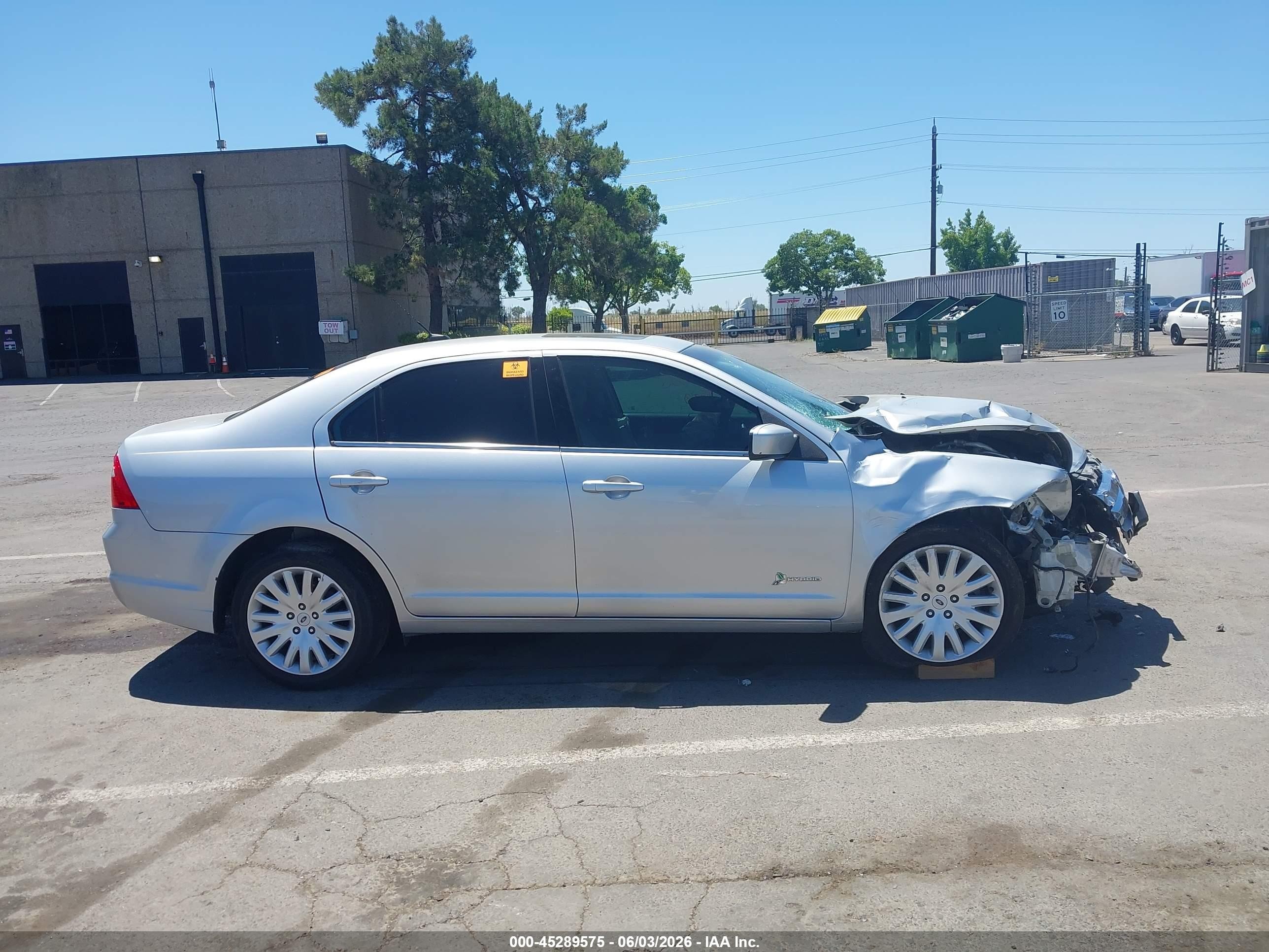 2012 Ford Fusion Hybrid   Silver vin: 3FADP0L35CR212521