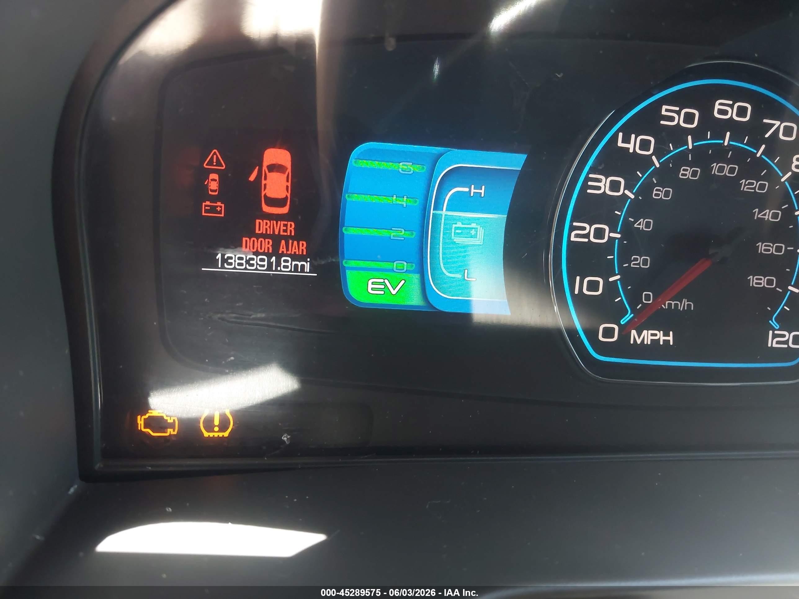 2012 Ford Fusion Hybrid   Silver vin: 3FADP0L35CR212521
