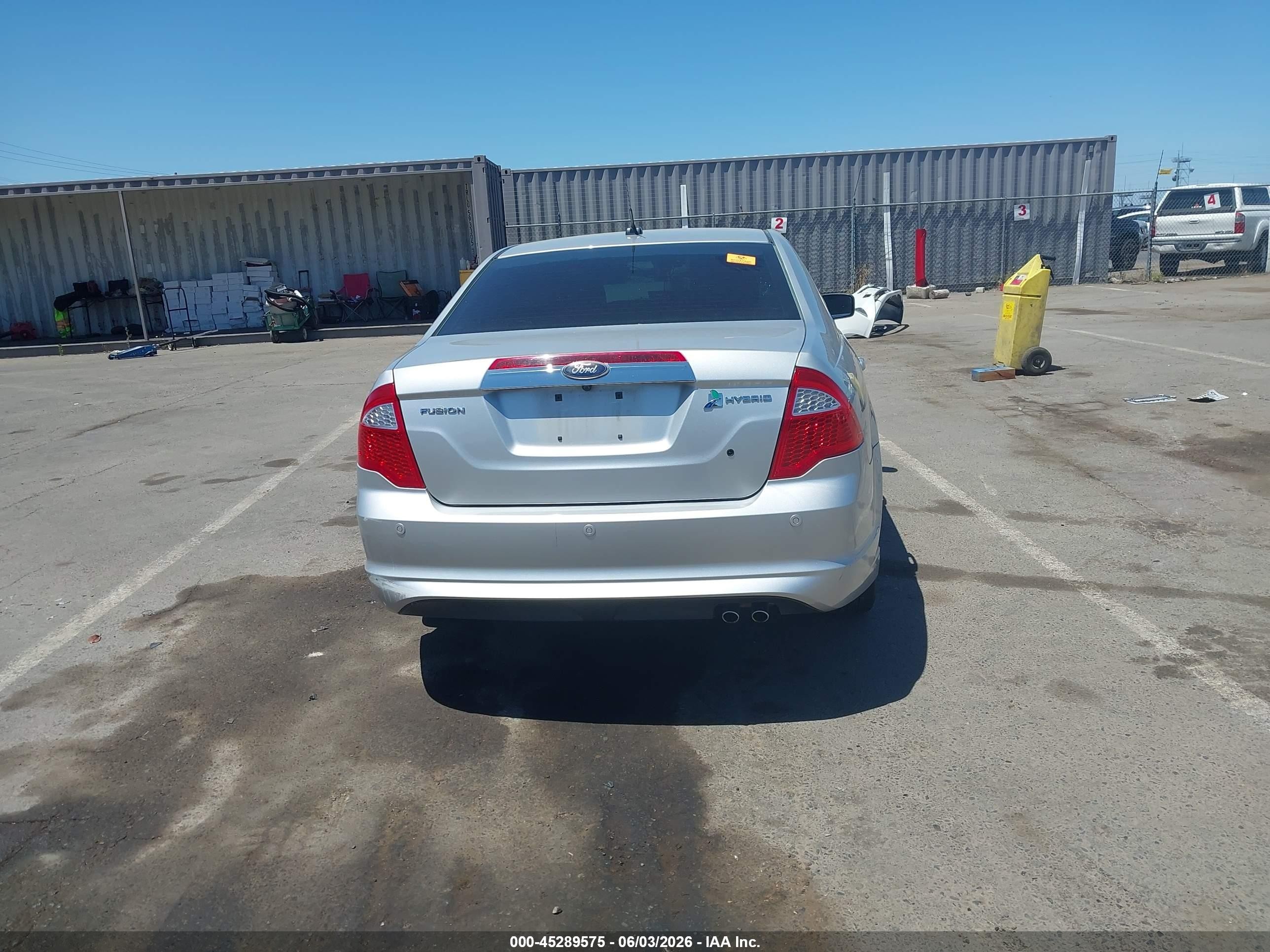 2012 Ford Fusion Hybrid   Silver vin: 3FADP0L35CR212521
