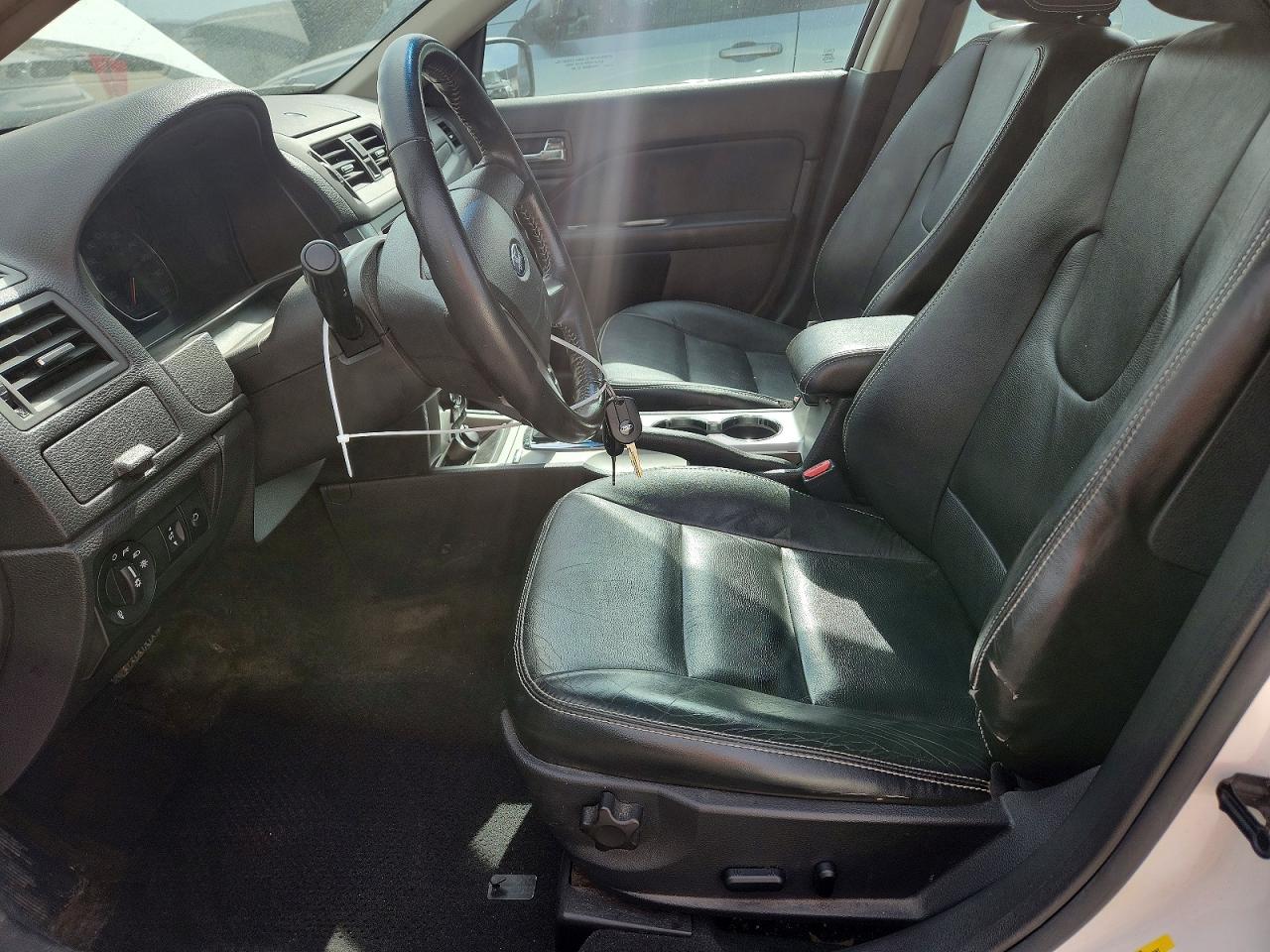 2010 Ford Fusion Hybrid White vin: 3FADP0L36AR144209