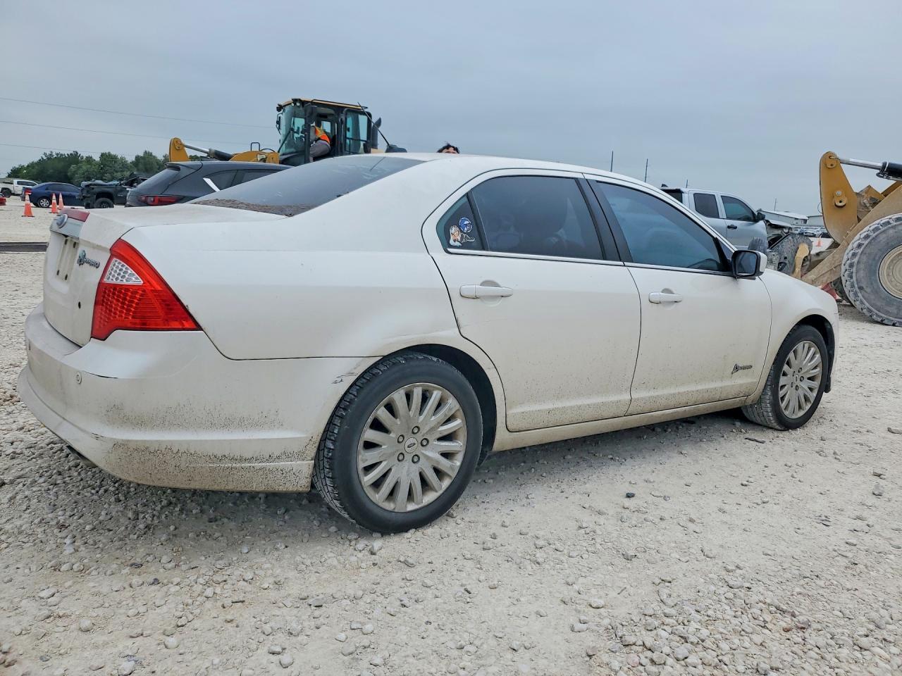 2010 Ford Fusion Hybrid White vin: 3FADP0L36AR188534