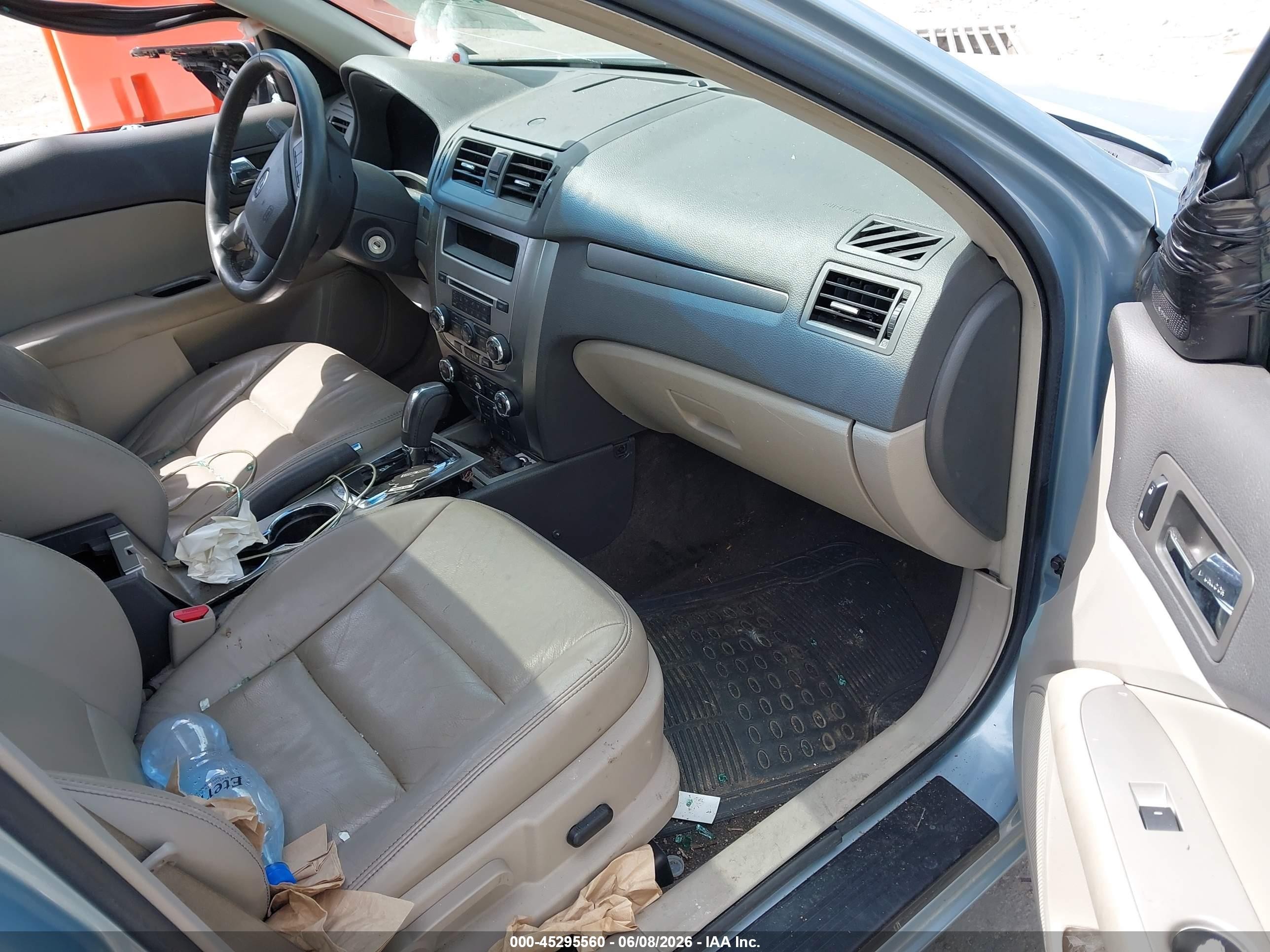 2010 Ford Fusion Hybrid   Blue vin: 3FADP0L36AR195595