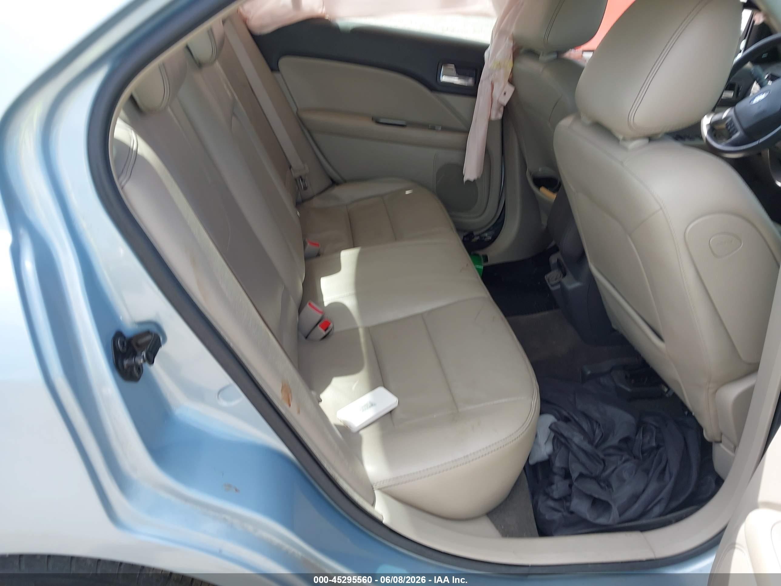 2010 Ford Fusion Hybrid   Blue vin: 3FADP0L36AR195595