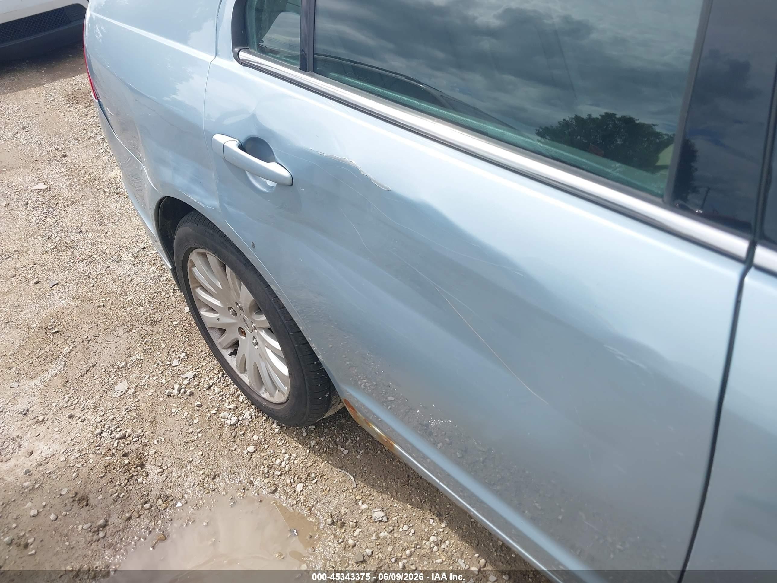 2011 Ford Fusion Hybrid   Light Blue vin: 3FADP0L36BR280163