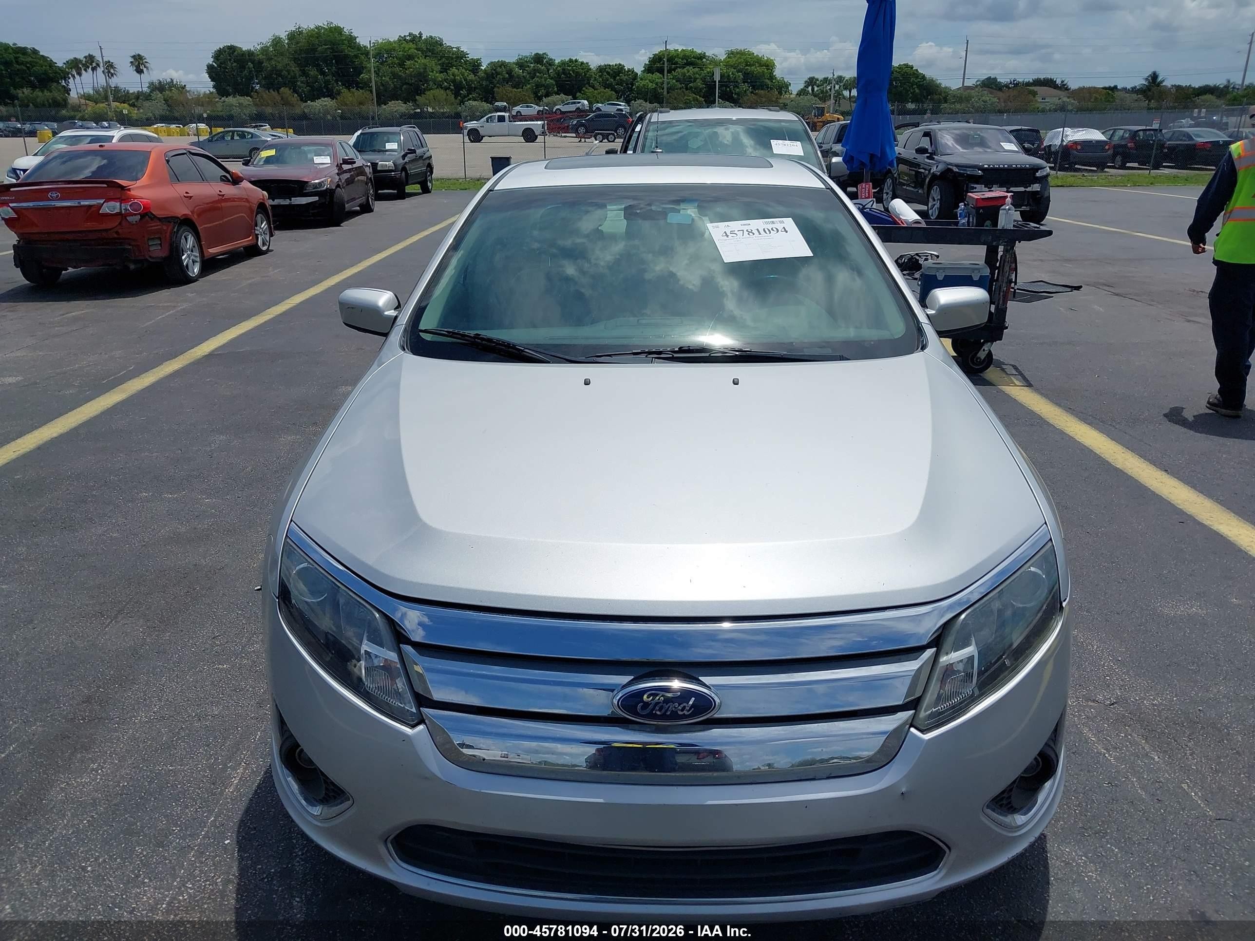 2012 Ford Fusion Hybrid Серебряный vin: 3FADP0L36CR245821