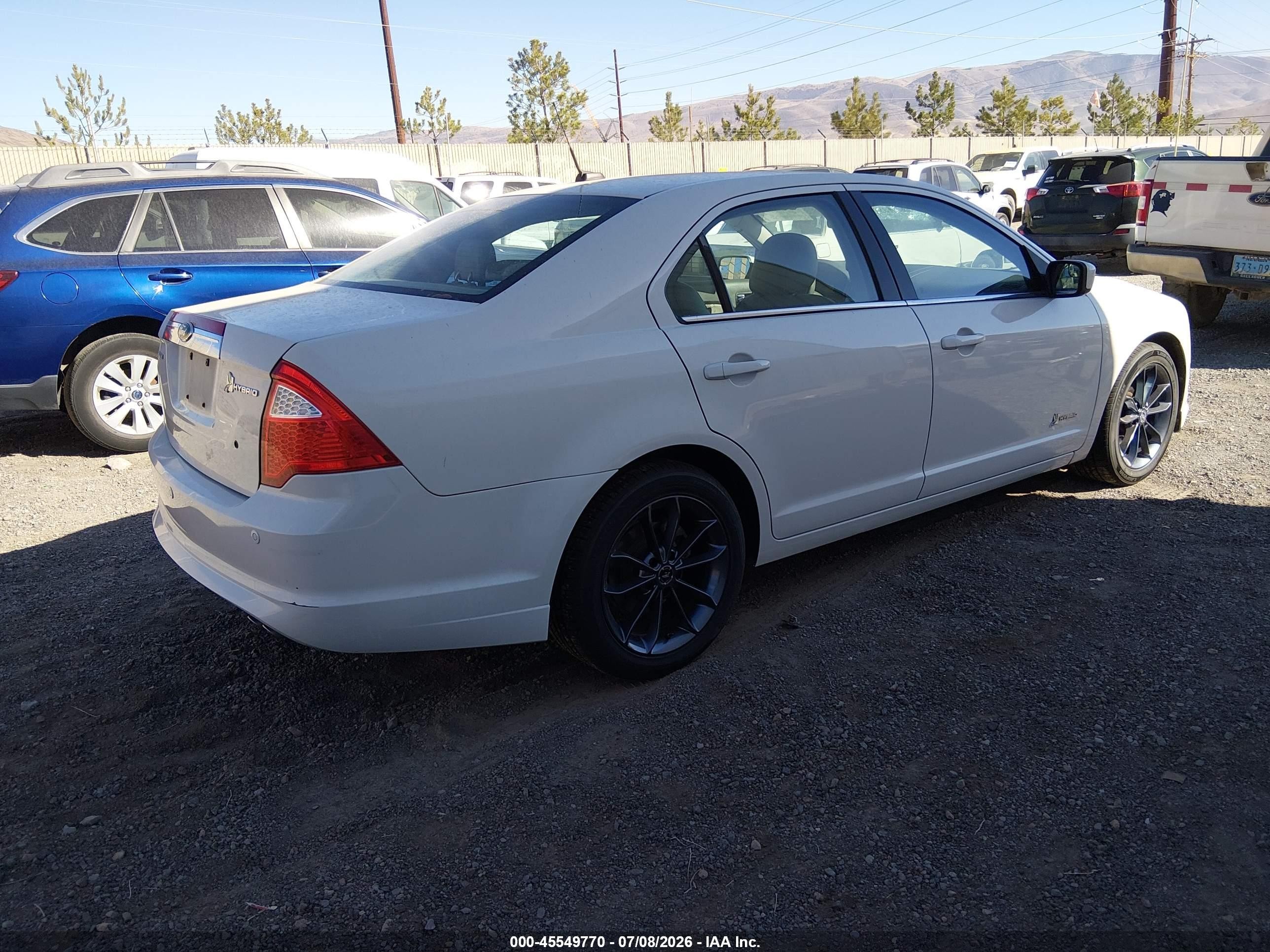 2012 Ford Fusion Hybrid   White vin: 3FADP0L36CR380460