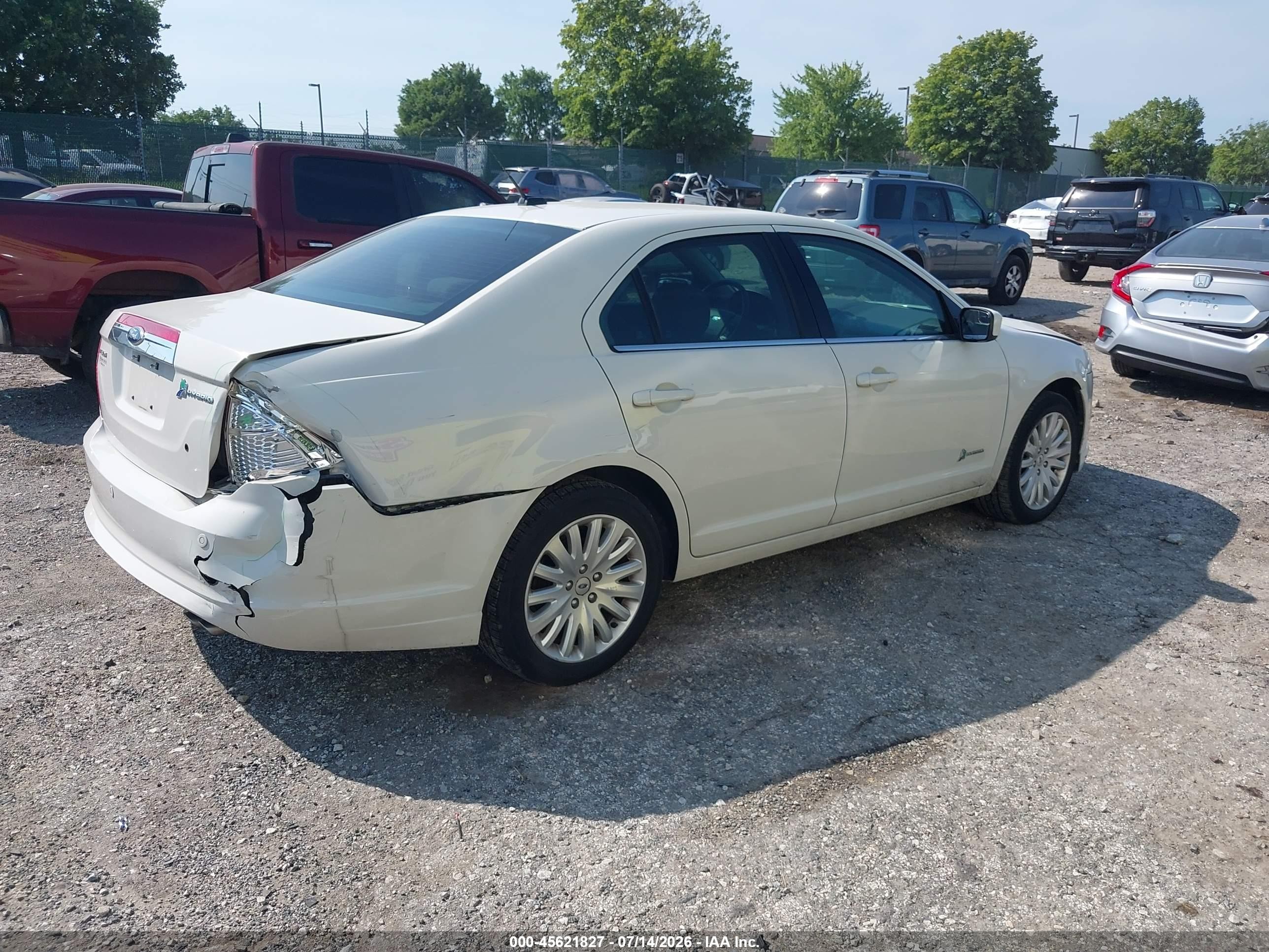2012 Ford Fusion Hybrid   White vin: 3FADP0L36CR421069