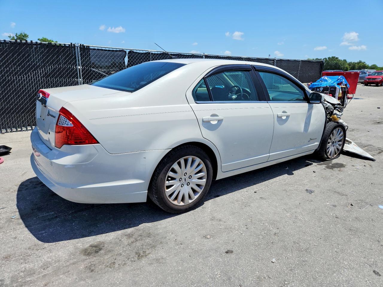 2012 Ford Fusion Hybrid White vin: 3FADP0L36CR428507