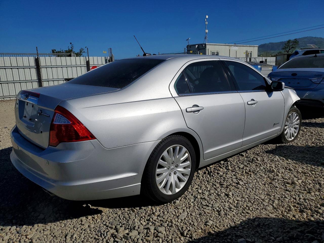 2010 Ford Fusion Hybrid Silver vin: 3FADP0L37AR296113