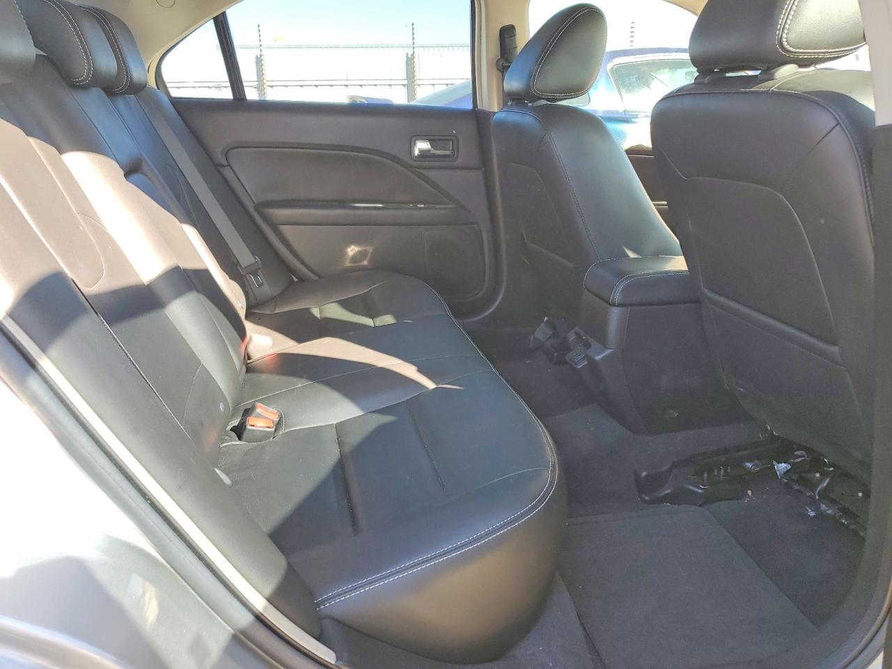 2010 Ford Fusion Hybrid Silver vin: 3FADP0L37AR296113