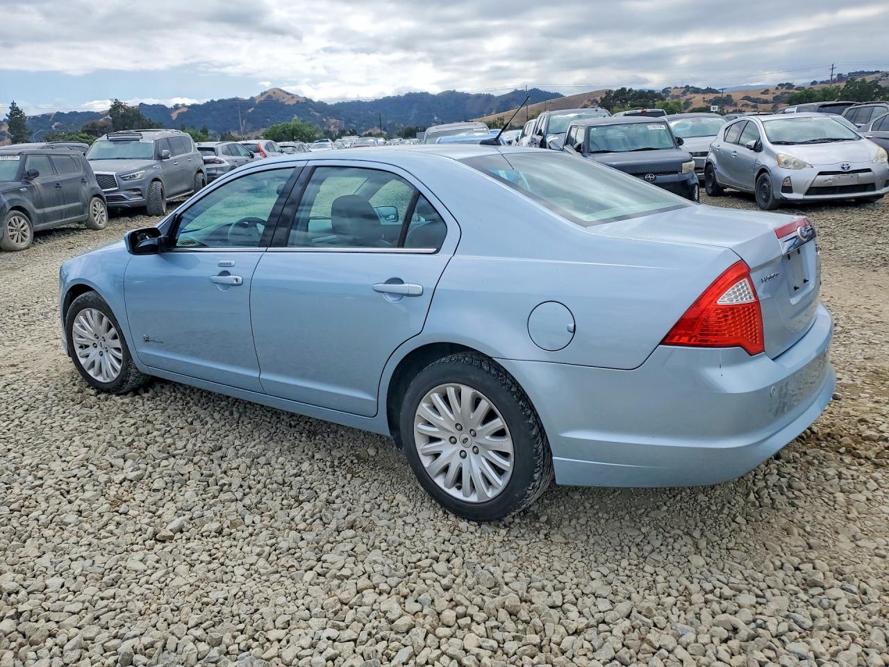 2010 Ford Fusion Hybrid Blue vin: 3FADP0L37AR403581