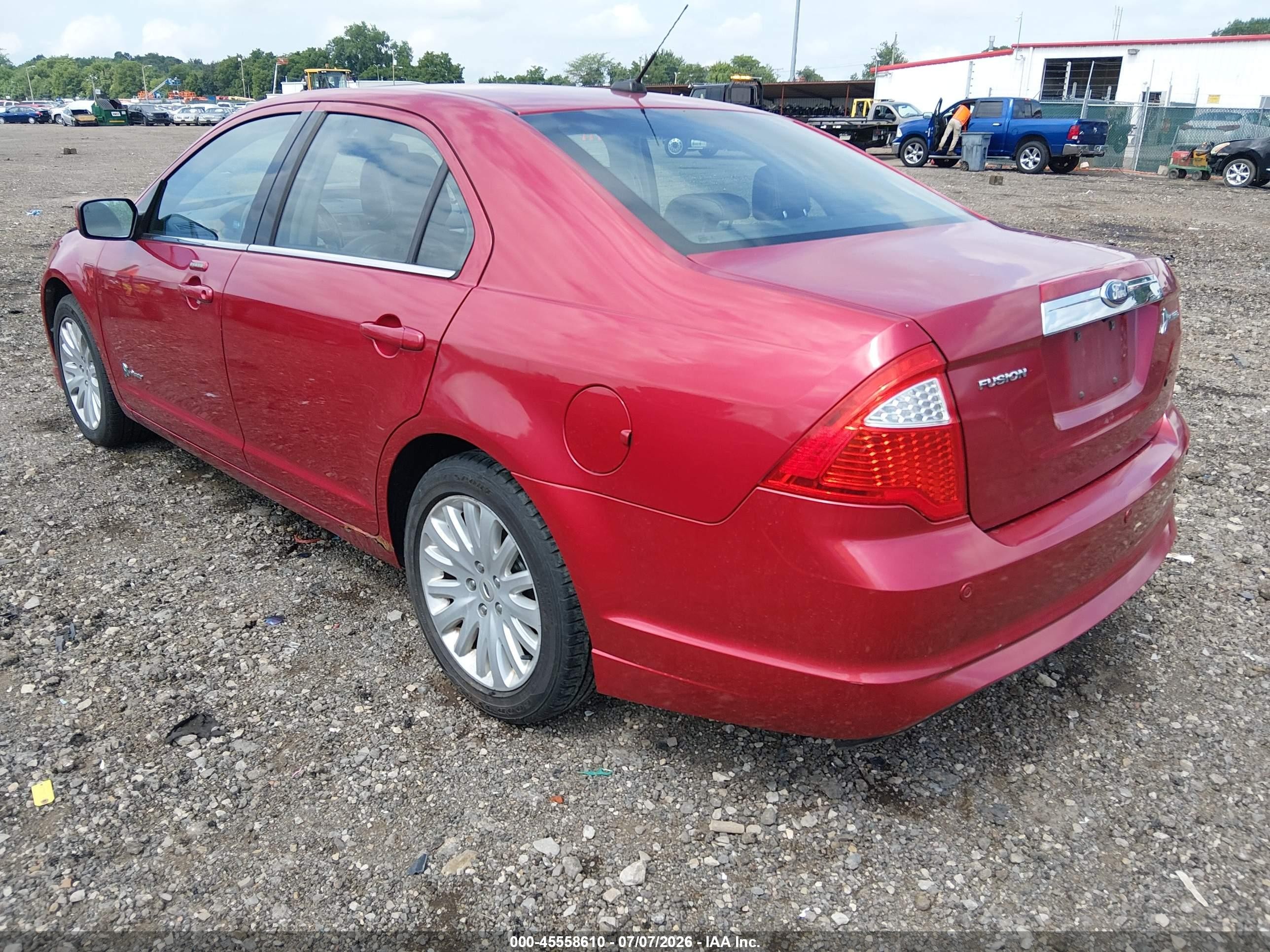 2012 Ford Fusion Hybrid   Red vin: 3FADP0L37CR300311