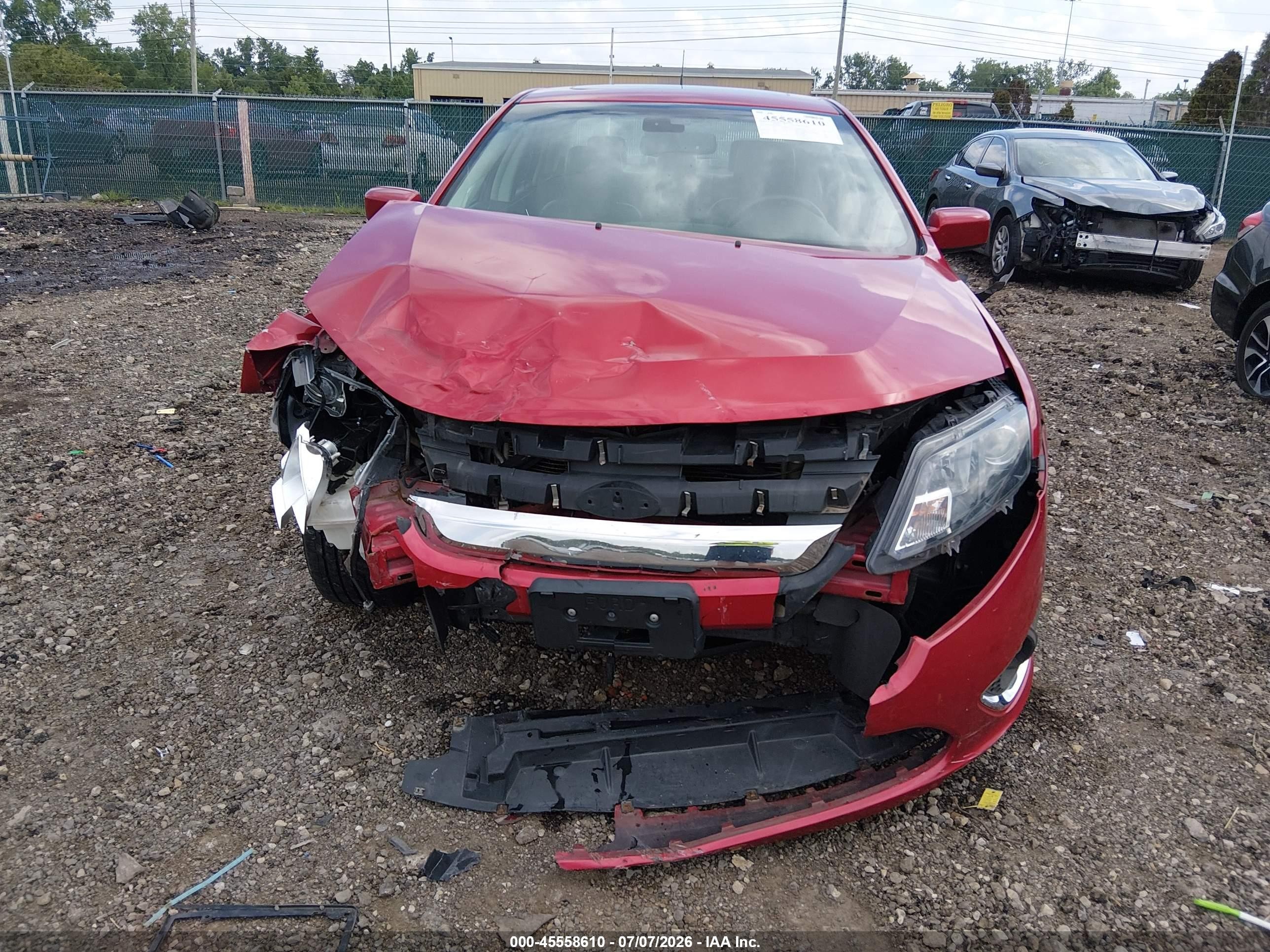 2012 Ford Fusion Hybrid   Red vin: 3FADP0L37CR300311