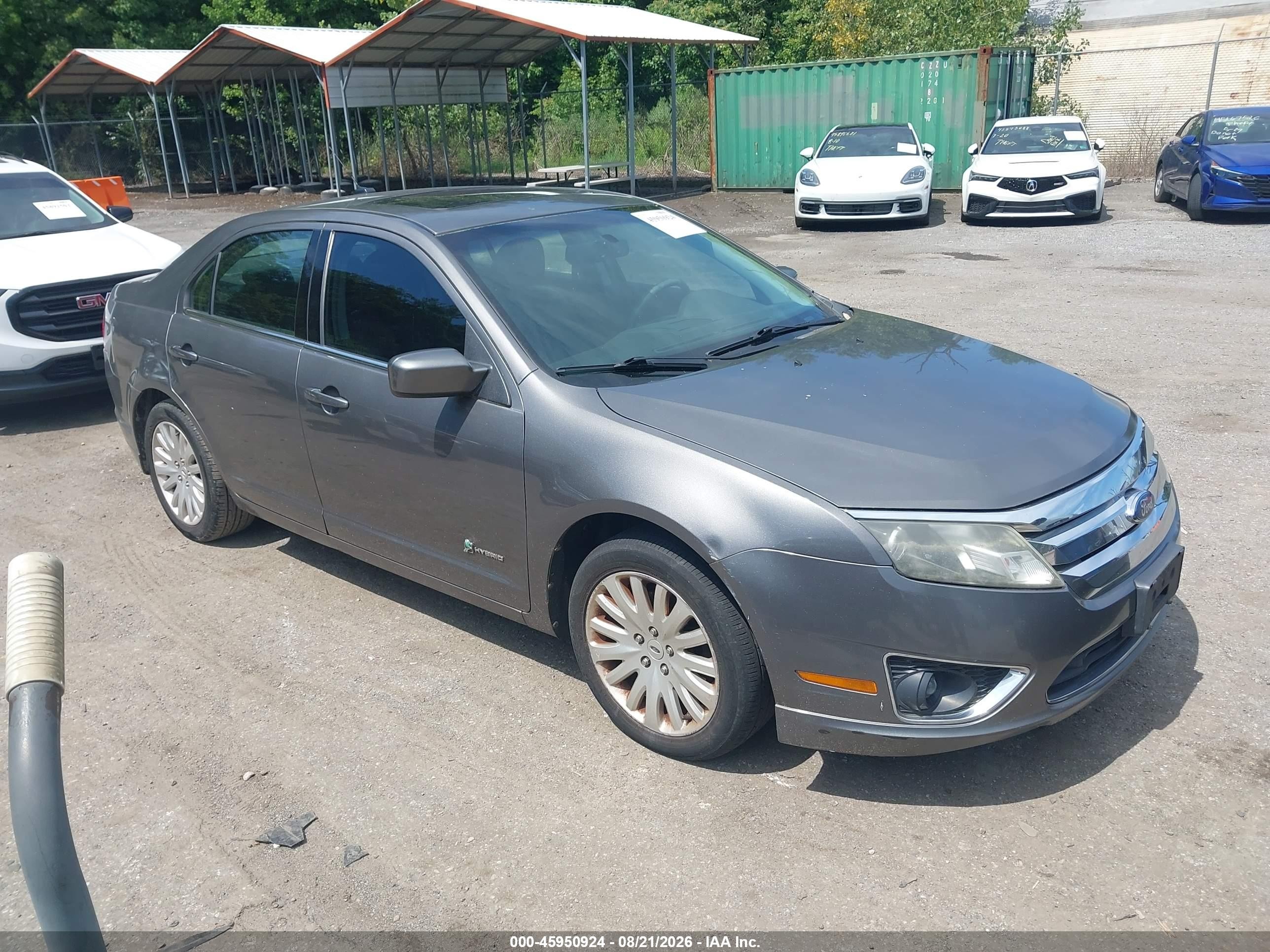 2010 Ford Fusion Hybrid   Gray vin: 3FADP0L38AR139240