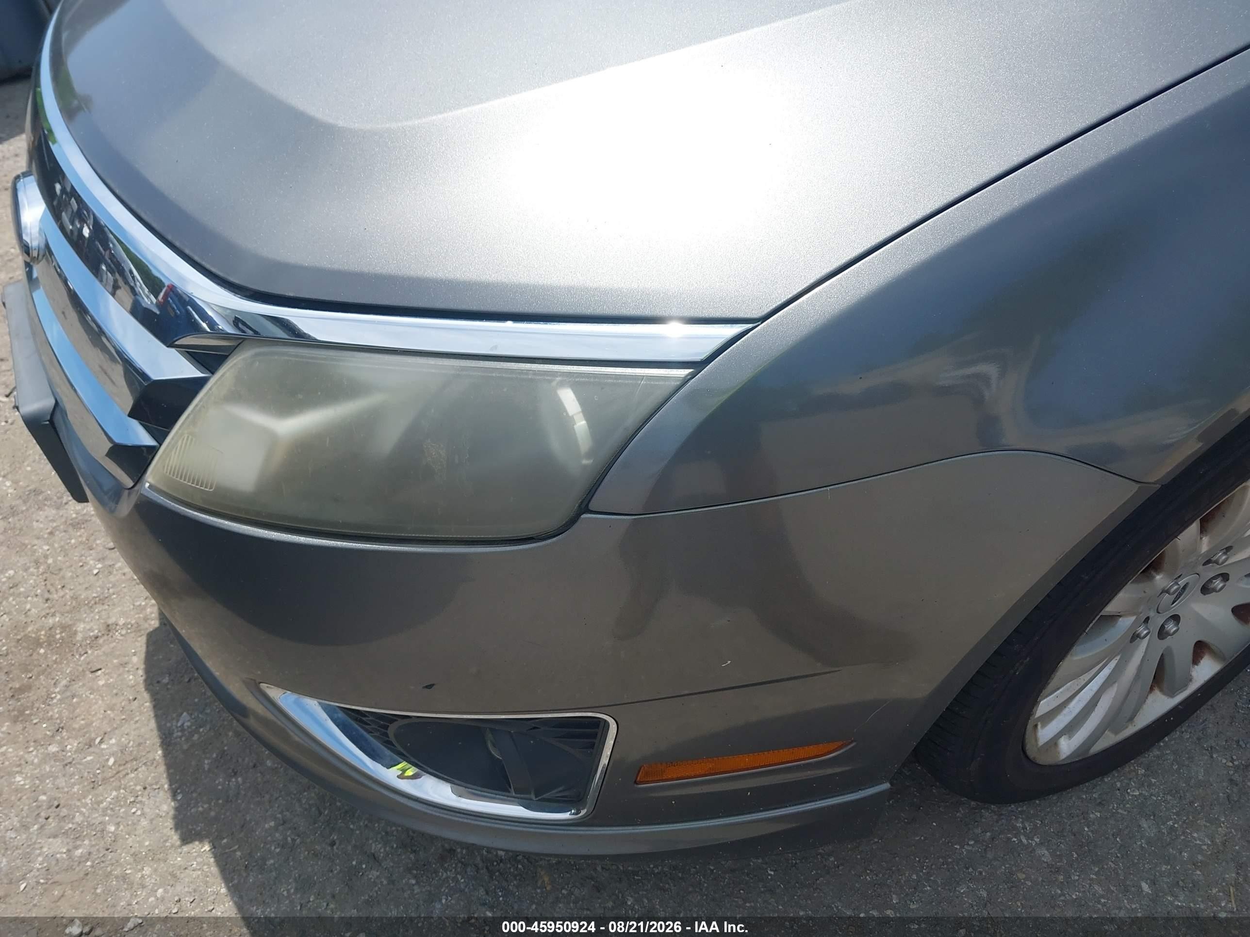 2010 Ford Fusion Hybrid   Gray vin: 3FADP0L38AR139240
