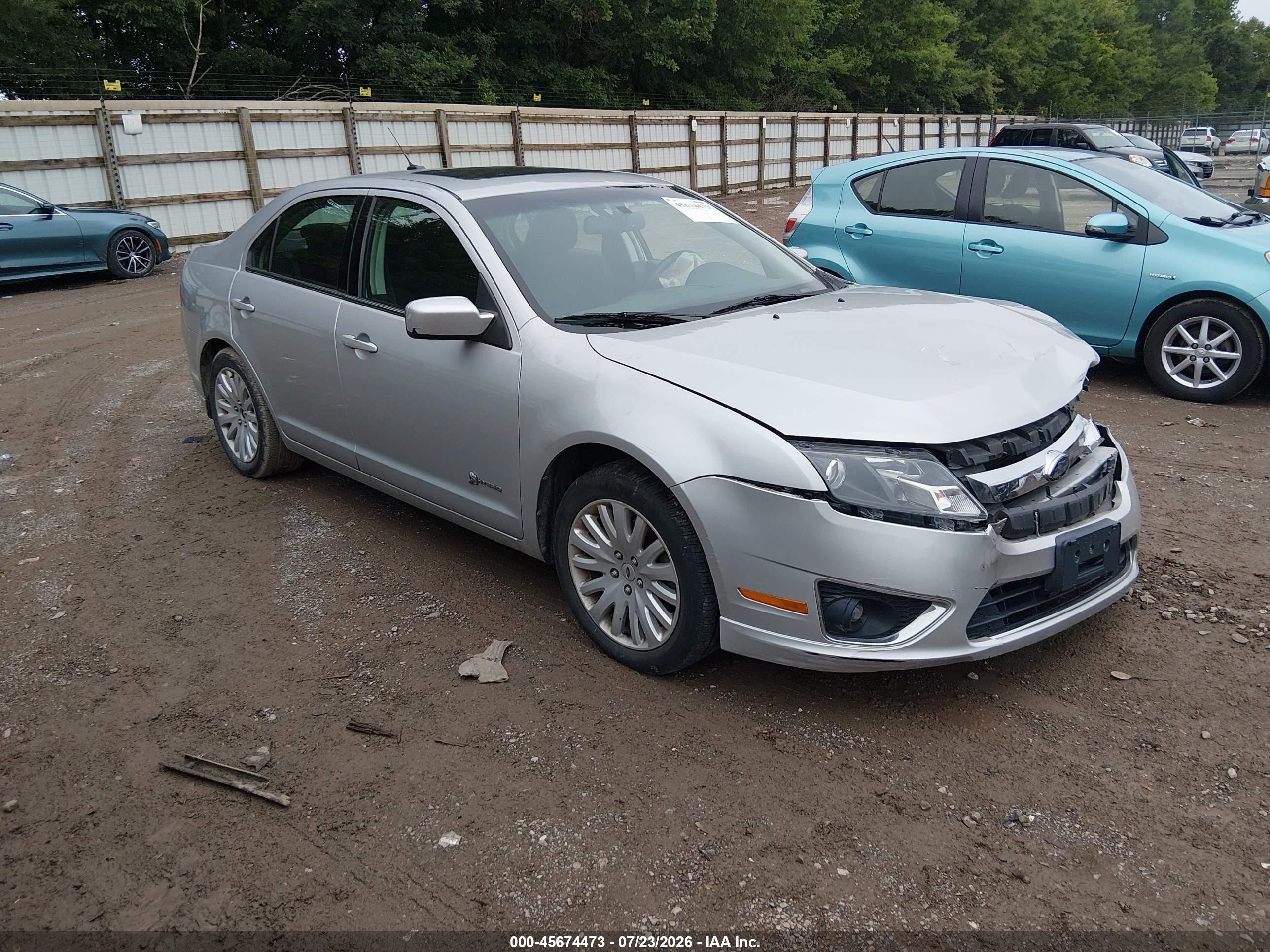 2010 Ford Fusion Hybrid   Silver vin: 3FADP0L38AR148469