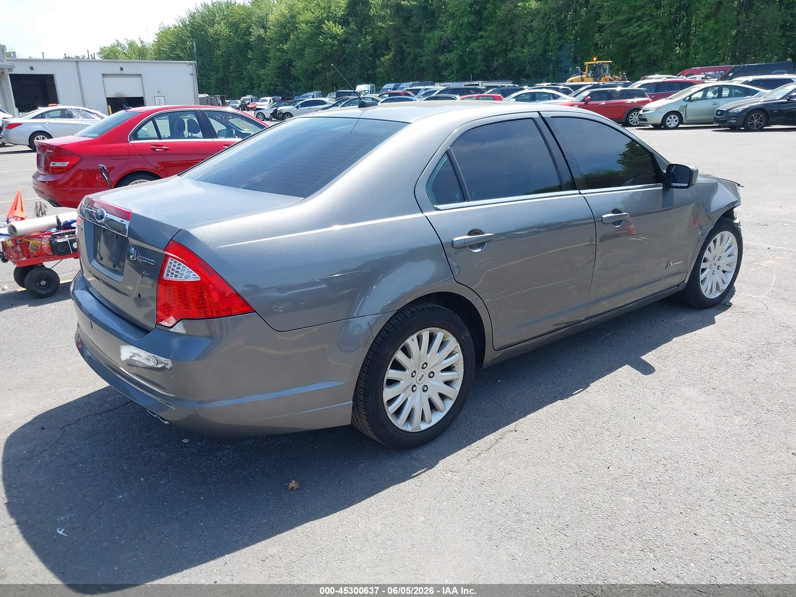 2010 Ford Fusion Hybrid Gray vin: 3FADP0L38AR181472