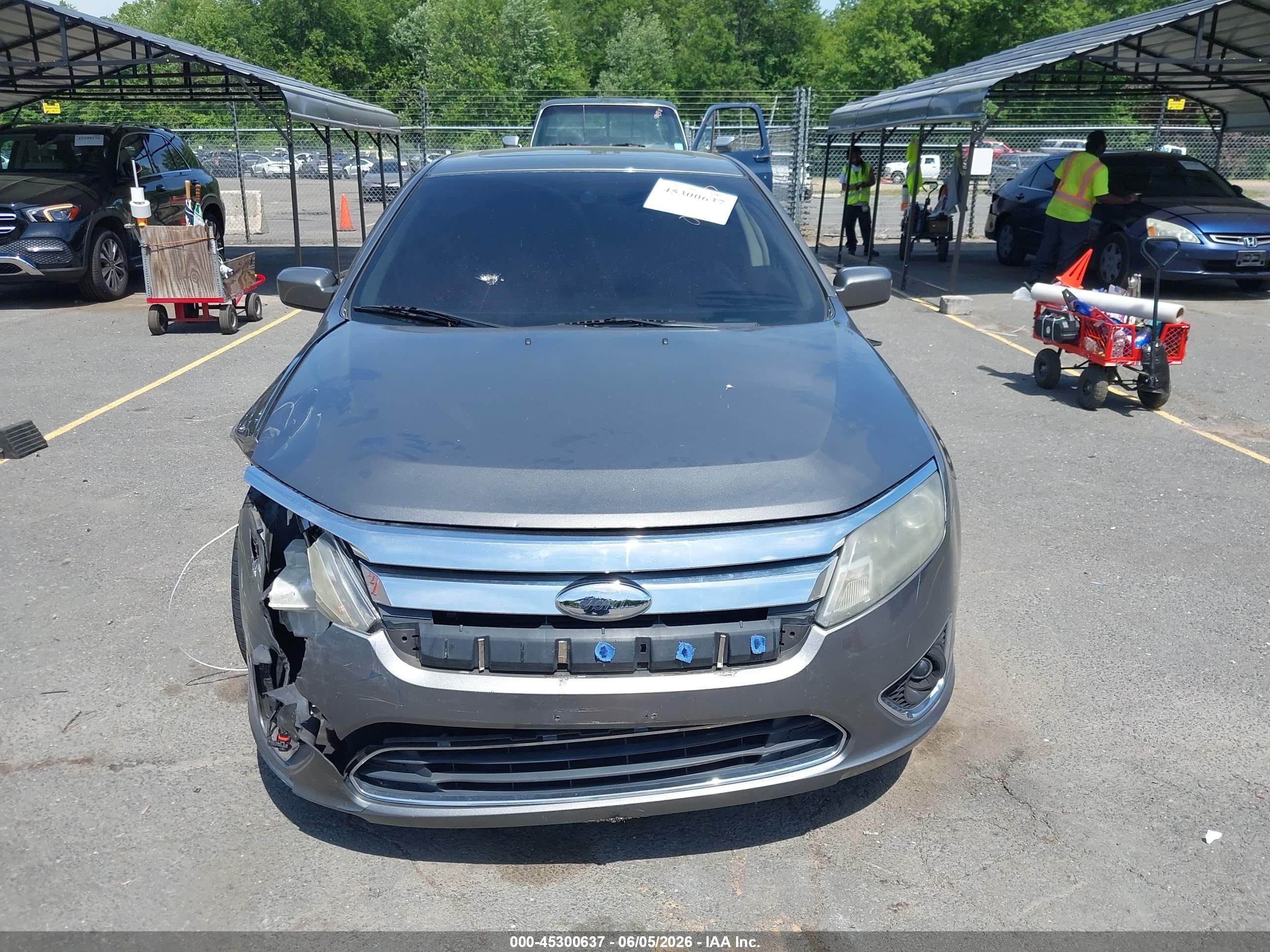 2010 Ford Fusion Hybrid Gray vin: 3FADP0L38AR181472