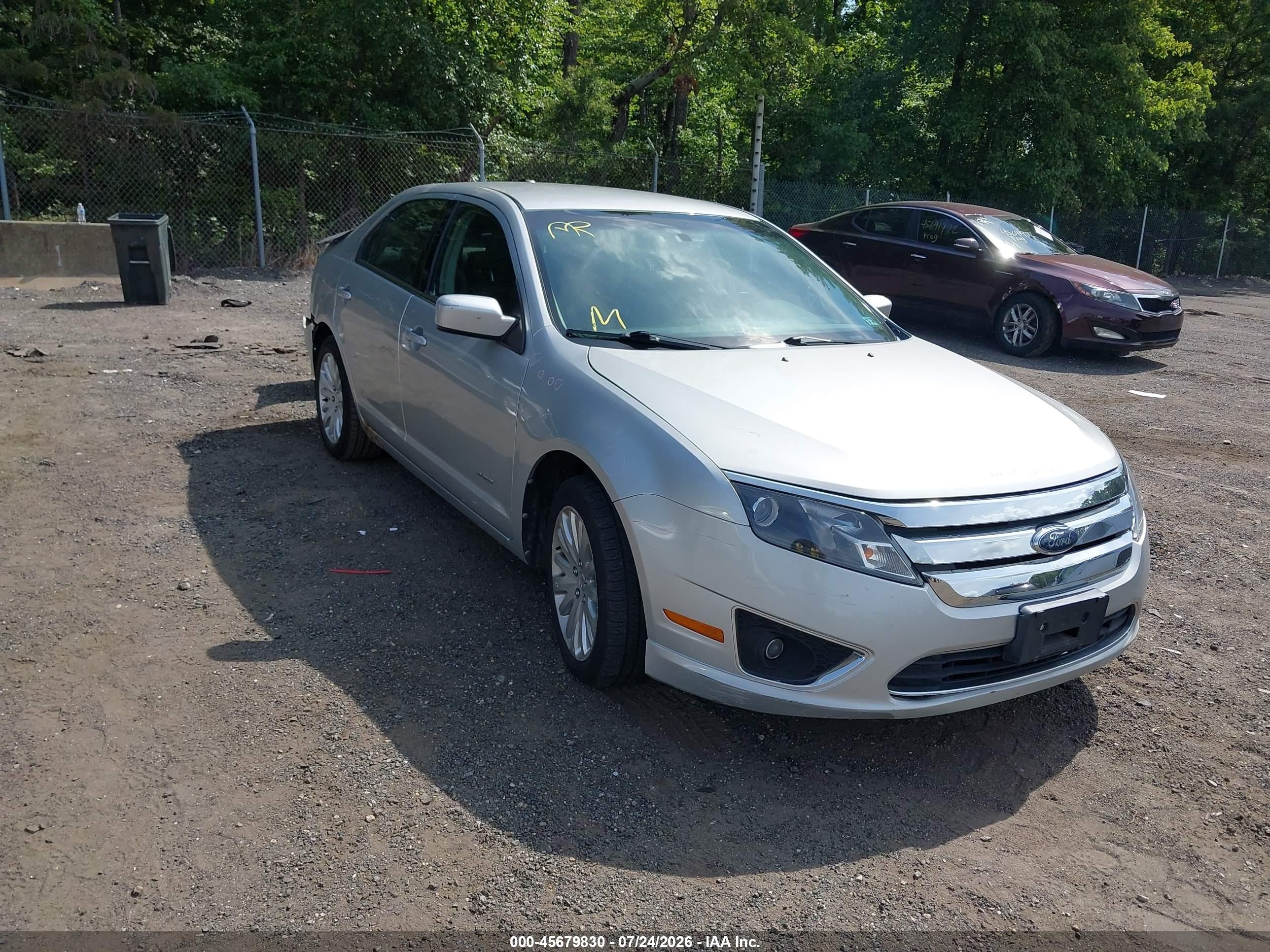 2010 Ford Fusion Hybrid   Silver vin: 3FADP0L38AR194691