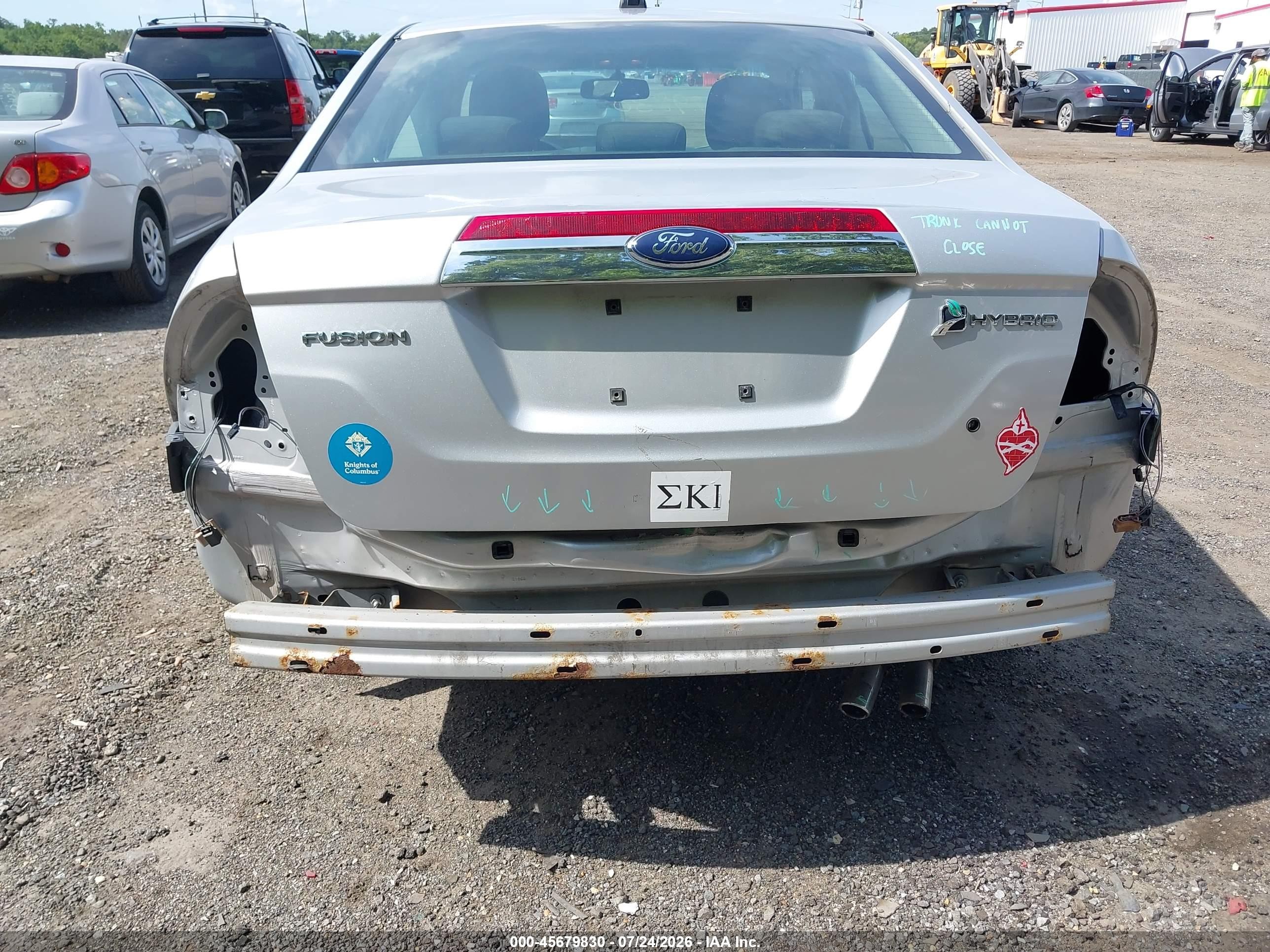 2010 Ford Fusion Hybrid   Серебряный vin: 3FADP0L38AR194691