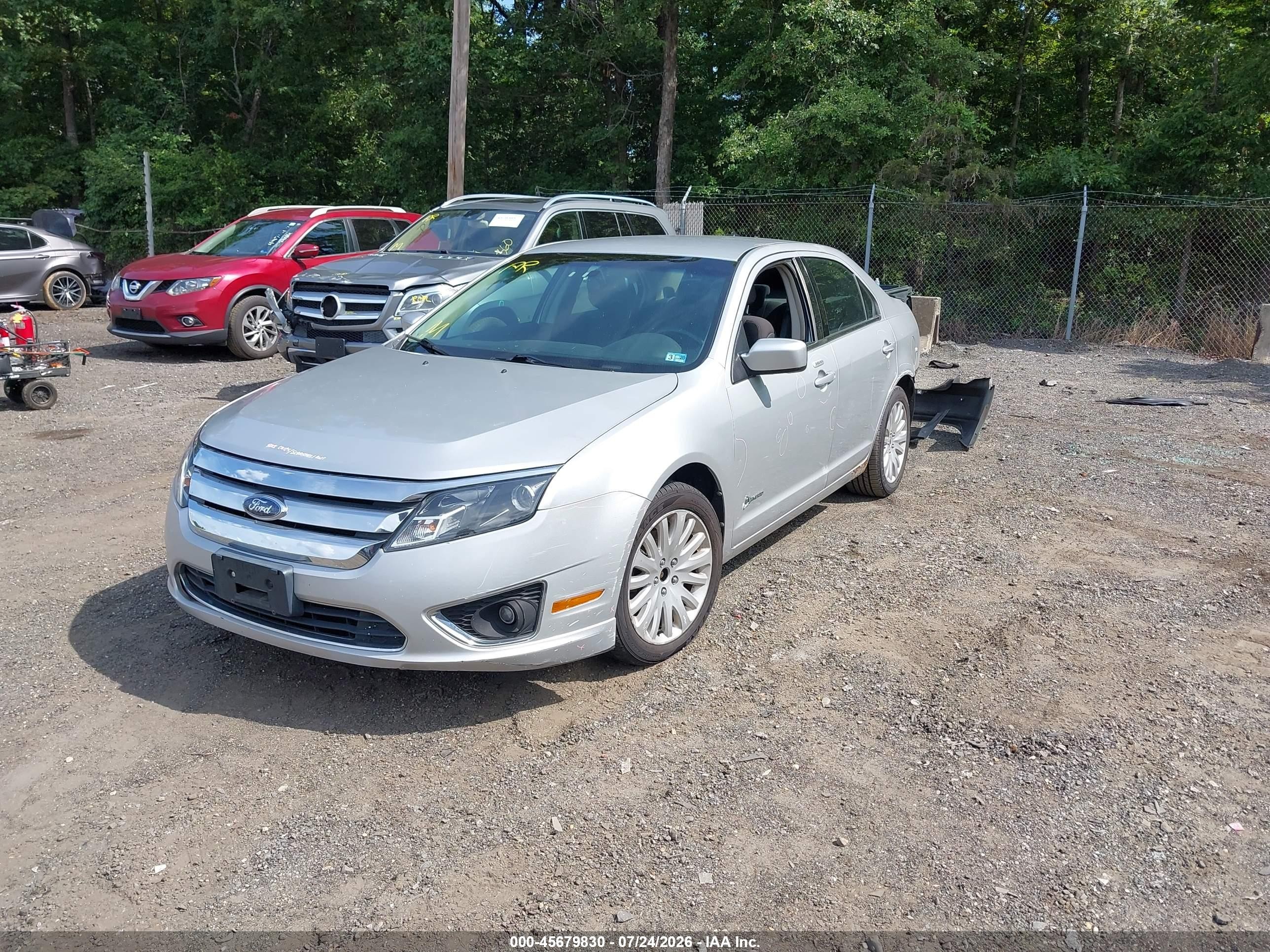 2010 Ford Fusion Hybrid   Серебряный vin: 3FADP0L38AR194691