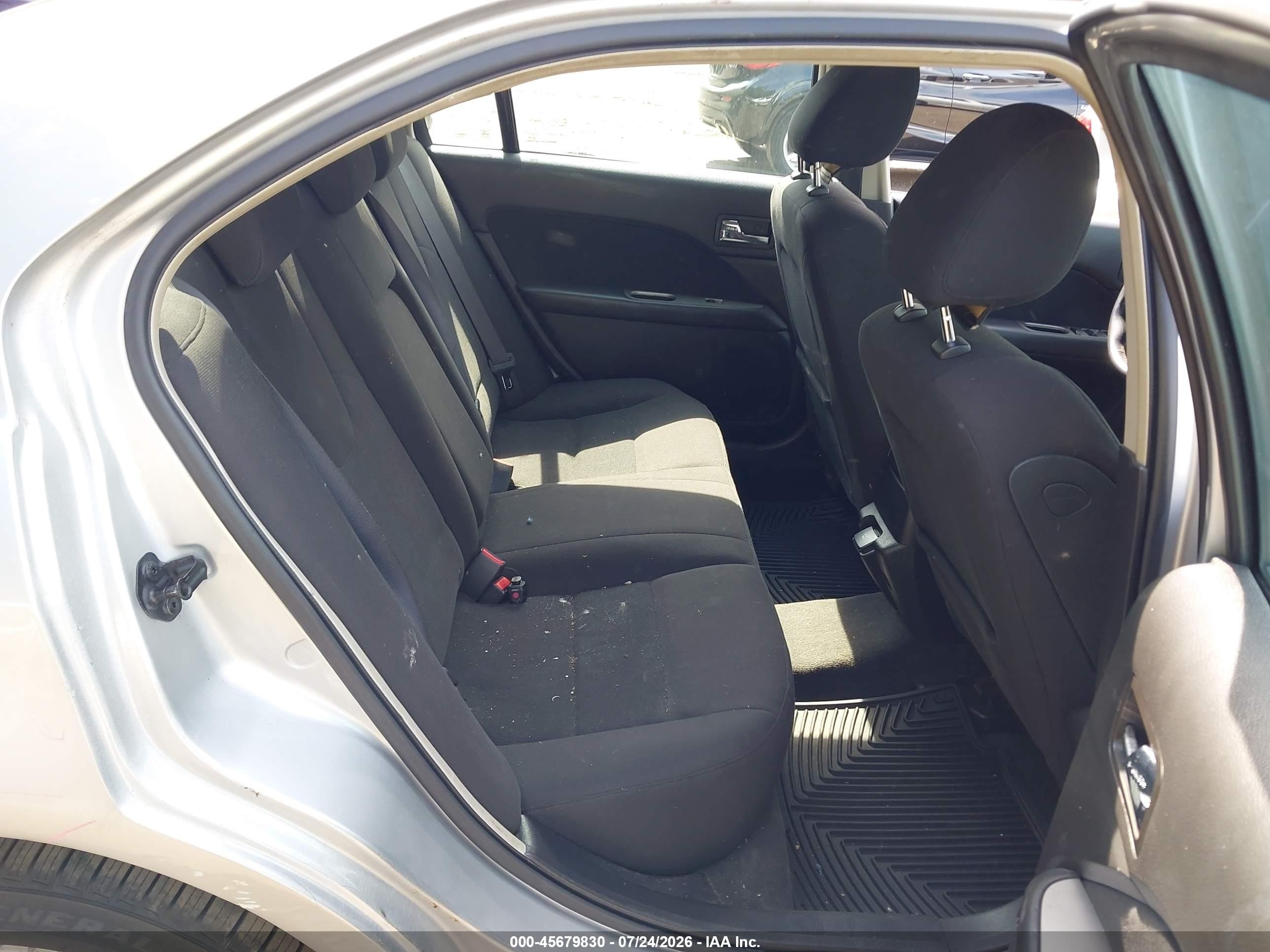 2010 Ford Fusion Hybrid   Серебряный vin: 3FADP0L38AR194691