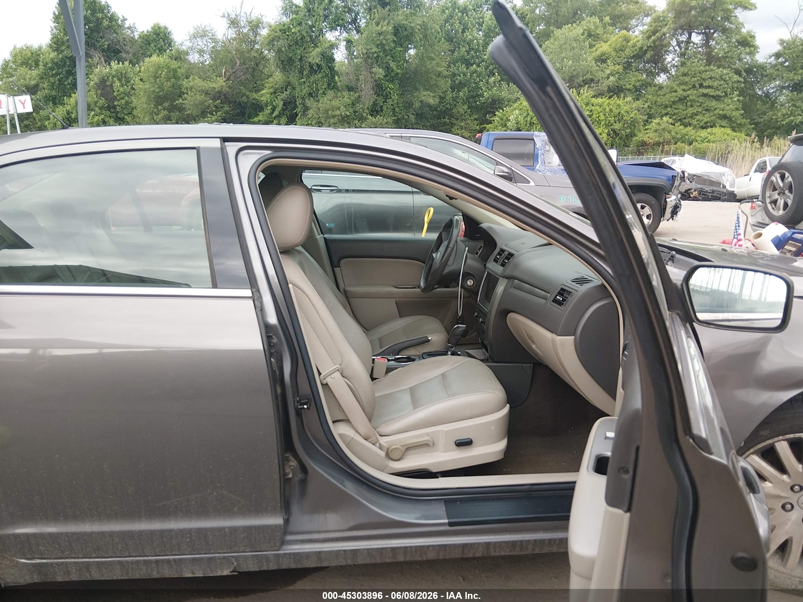 2010 Ford Fusion Hybrid   Gray vin: 3FADP0L38AR317096