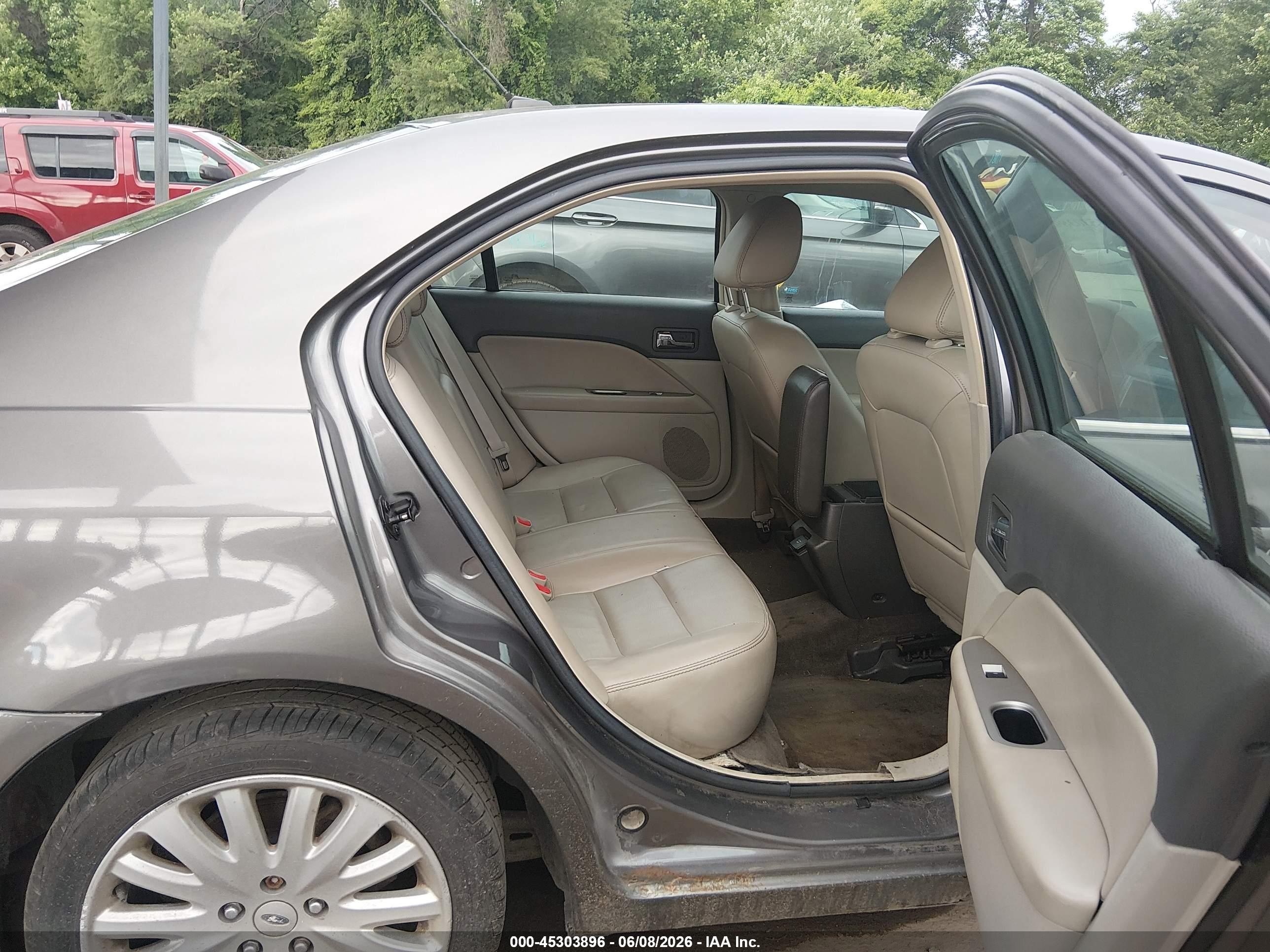 2010 Ford Fusion Hybrid   Gray vin: 3FADP0L38AR317096