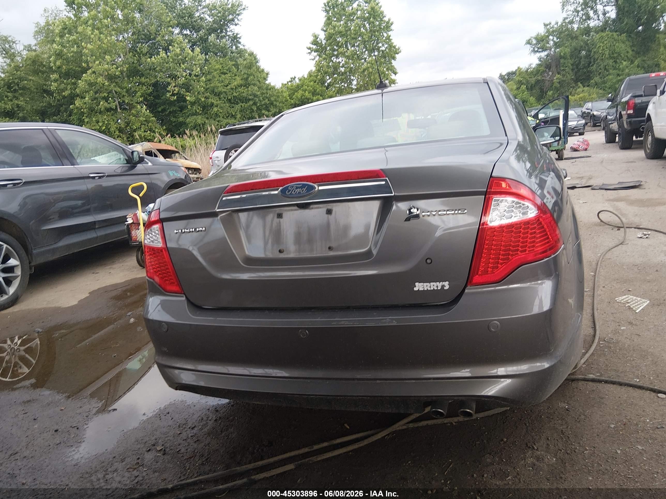 2010 Ford Fusion Hybrid   Gray vin: 3FADP0L38AR317096
