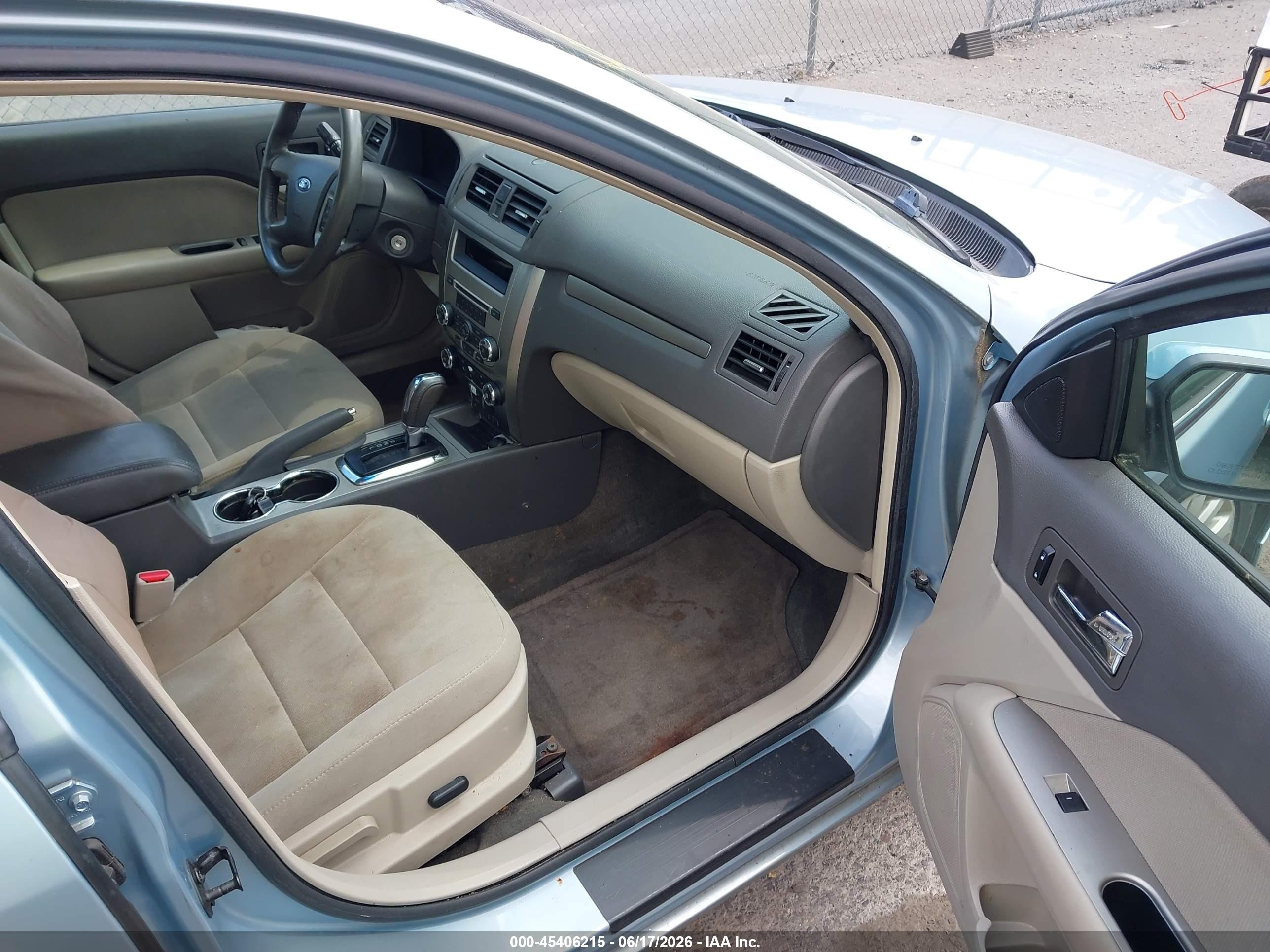 2010 Ford Fusion Hybrid   Синий vin: 3FADP0L38AR327465