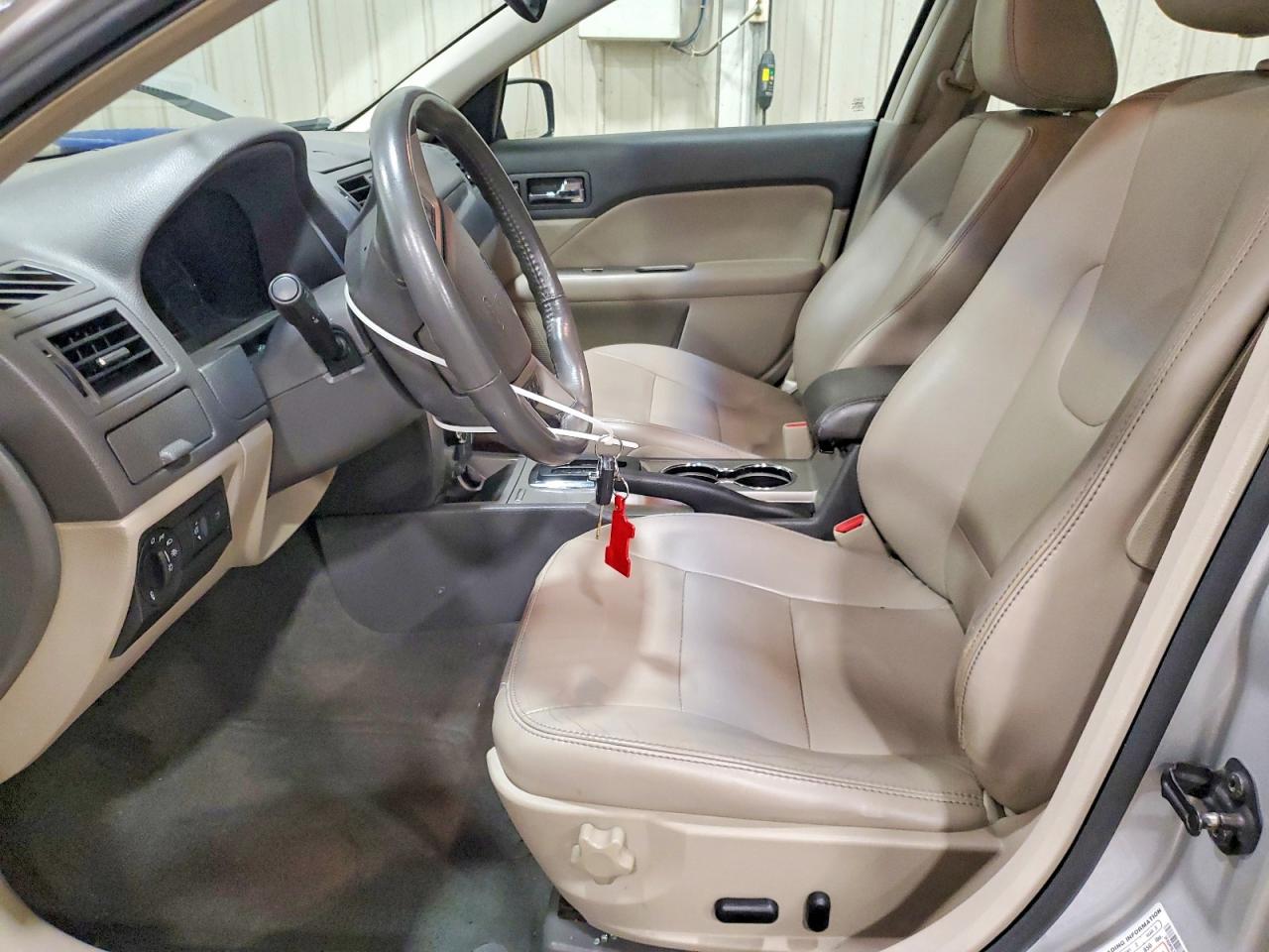 2010 Ford Fusion Hybrid Серебряный vin: 3FADP0L38AR327773