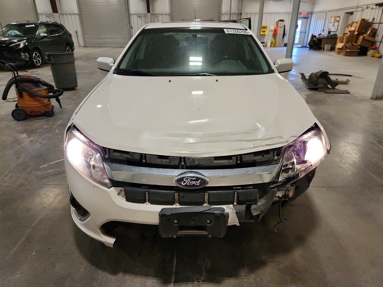 2010 Ford Fusion Hybrid Белый vin: 3FADP0L38AR354858