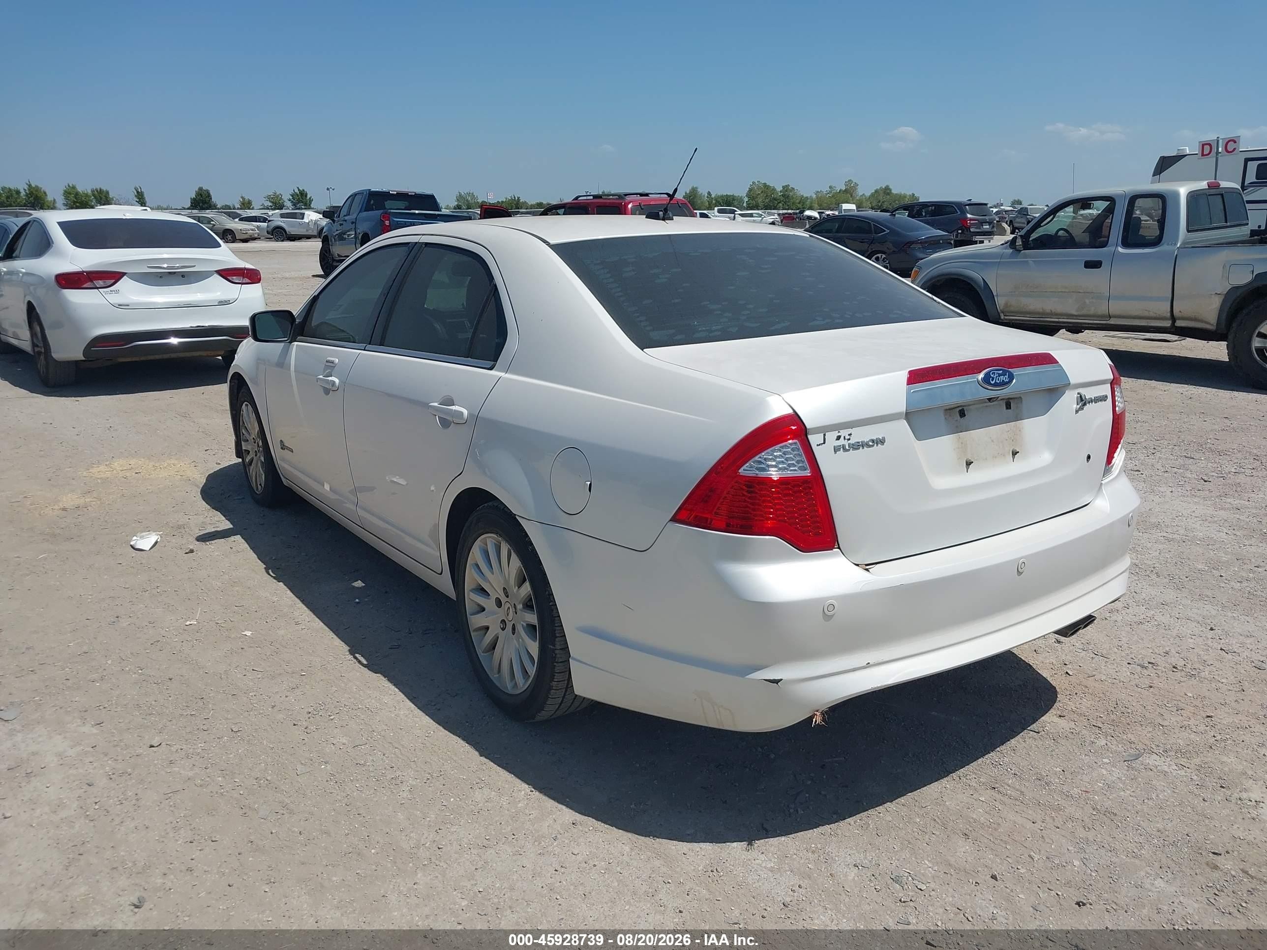 2010 Ford Fusion Hybrid   White vin: 3FADP0L38AR366461