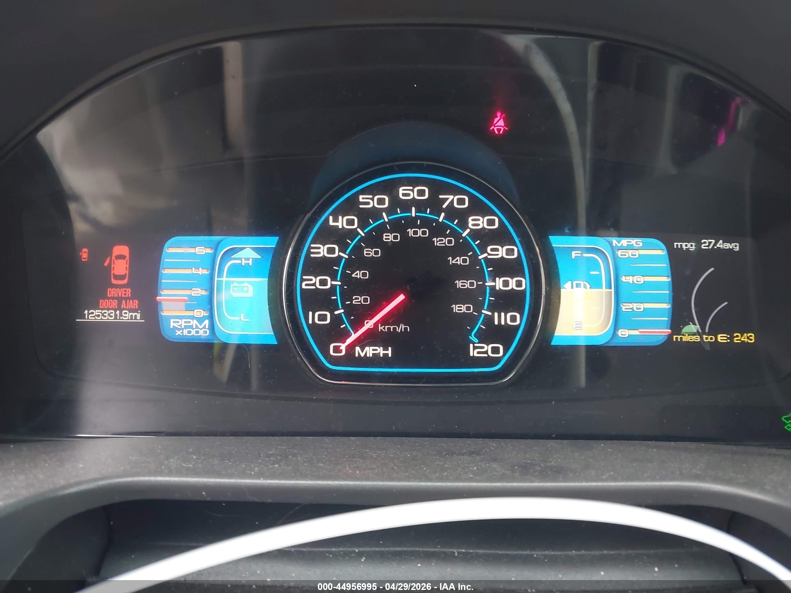 2010 Ford Fusion Hybrid   White vin: 3FADP0L38AR375659