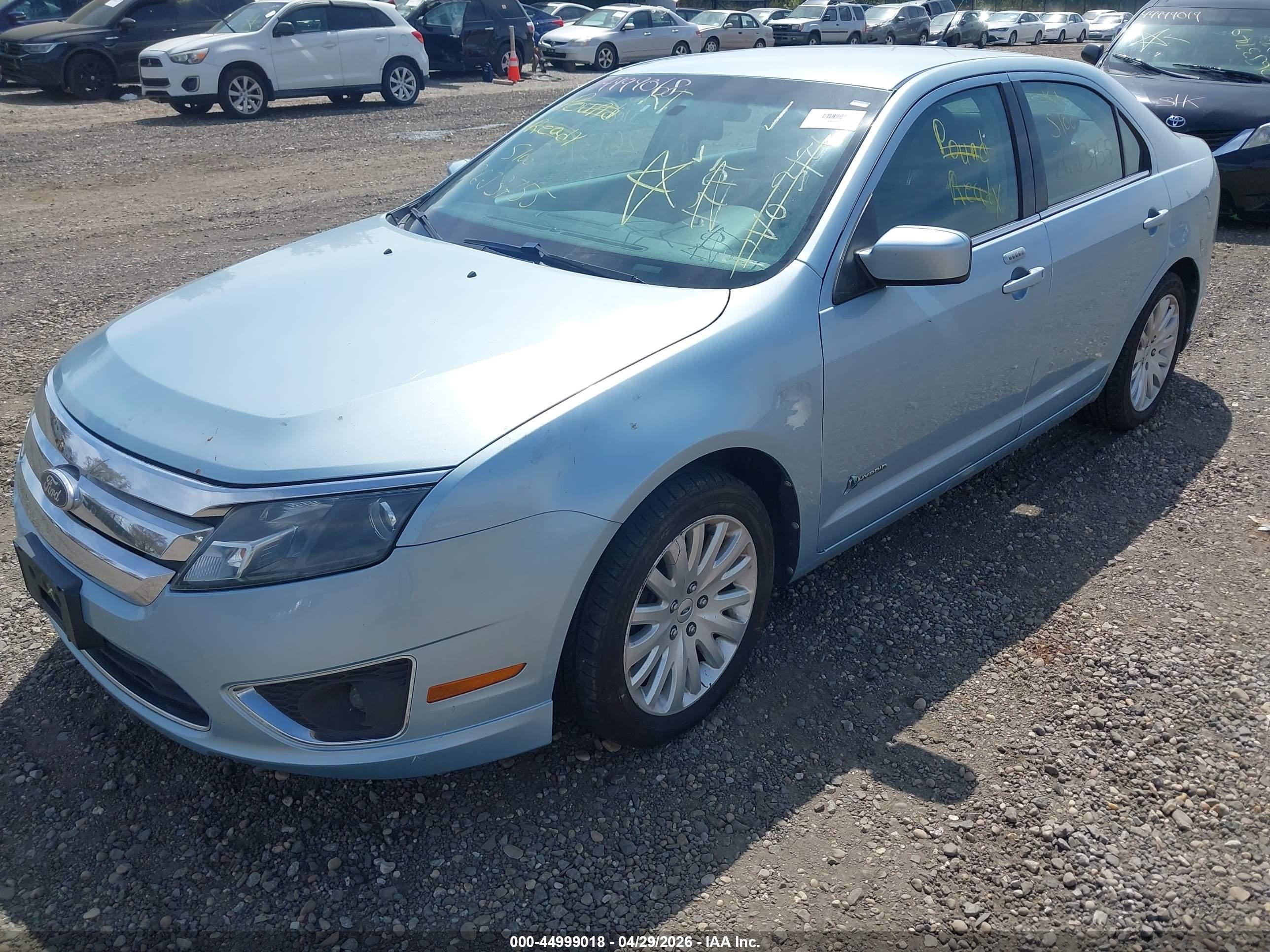 2010 Ford Fusion Hybrid   Blue vin: 3FADP0L39AR280155