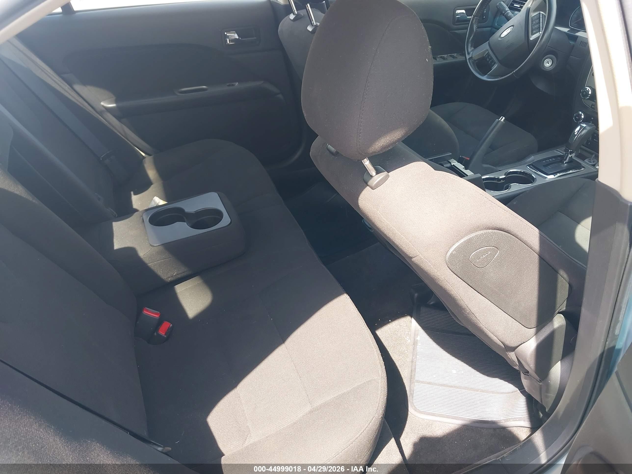 2010 Ford Fusion Hybrid   Blue vin: 3FADP0L39AR280155