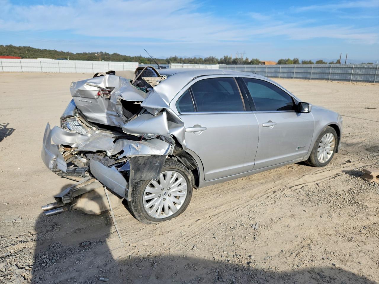 2010 Ford Fusion Hybrid Silver vin: 3FADP0L39AR418891