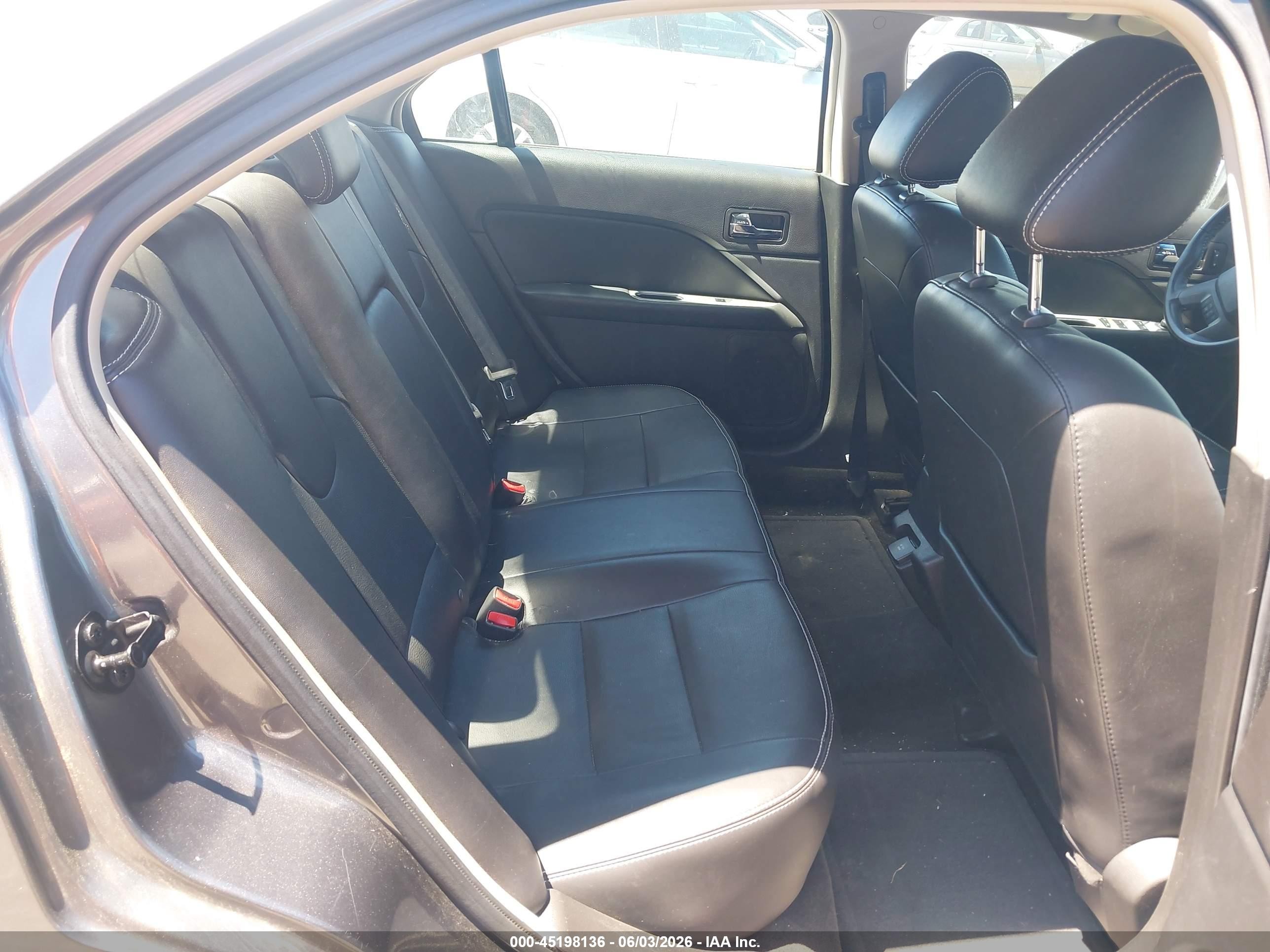 2011 Ford Fusion Hybrid   Gray vin: 3FADP0L39BR272249