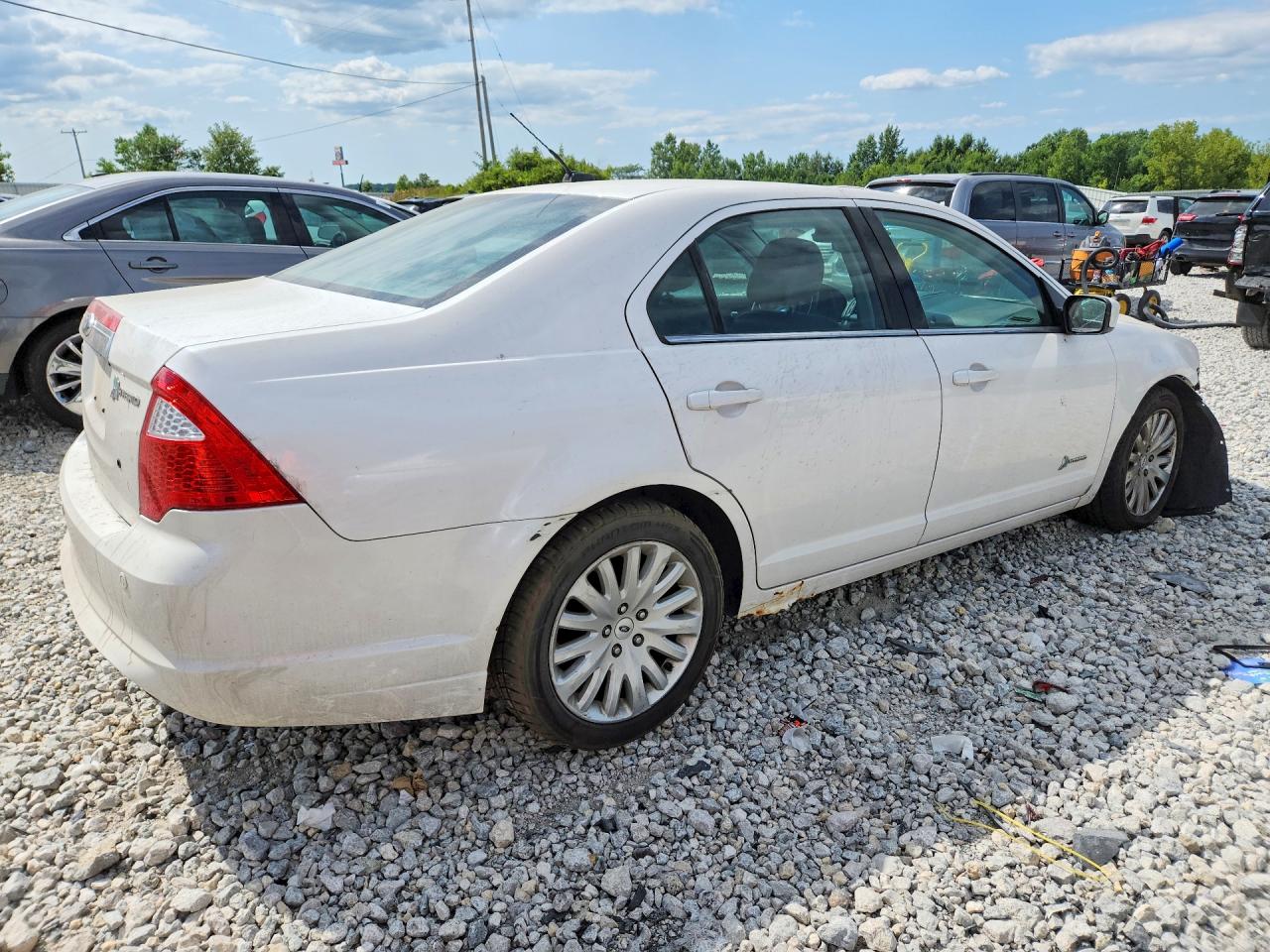 2011 Ford Fusion Hybrid Белый vin: 3FADP0L39BR285891