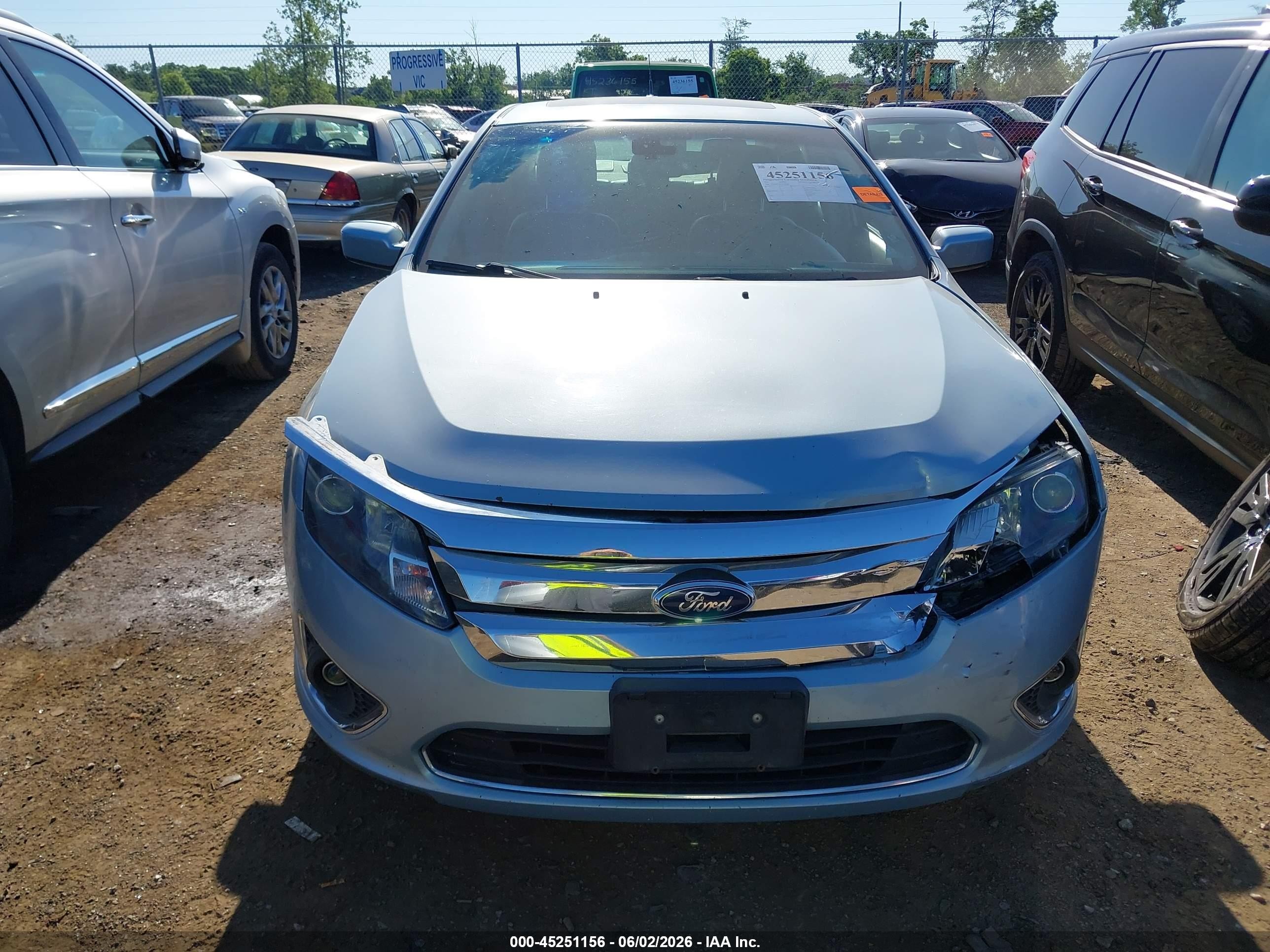 2011 Ford Fusion Hybrid   Light Blue vin: 3FADP0L39BR335690