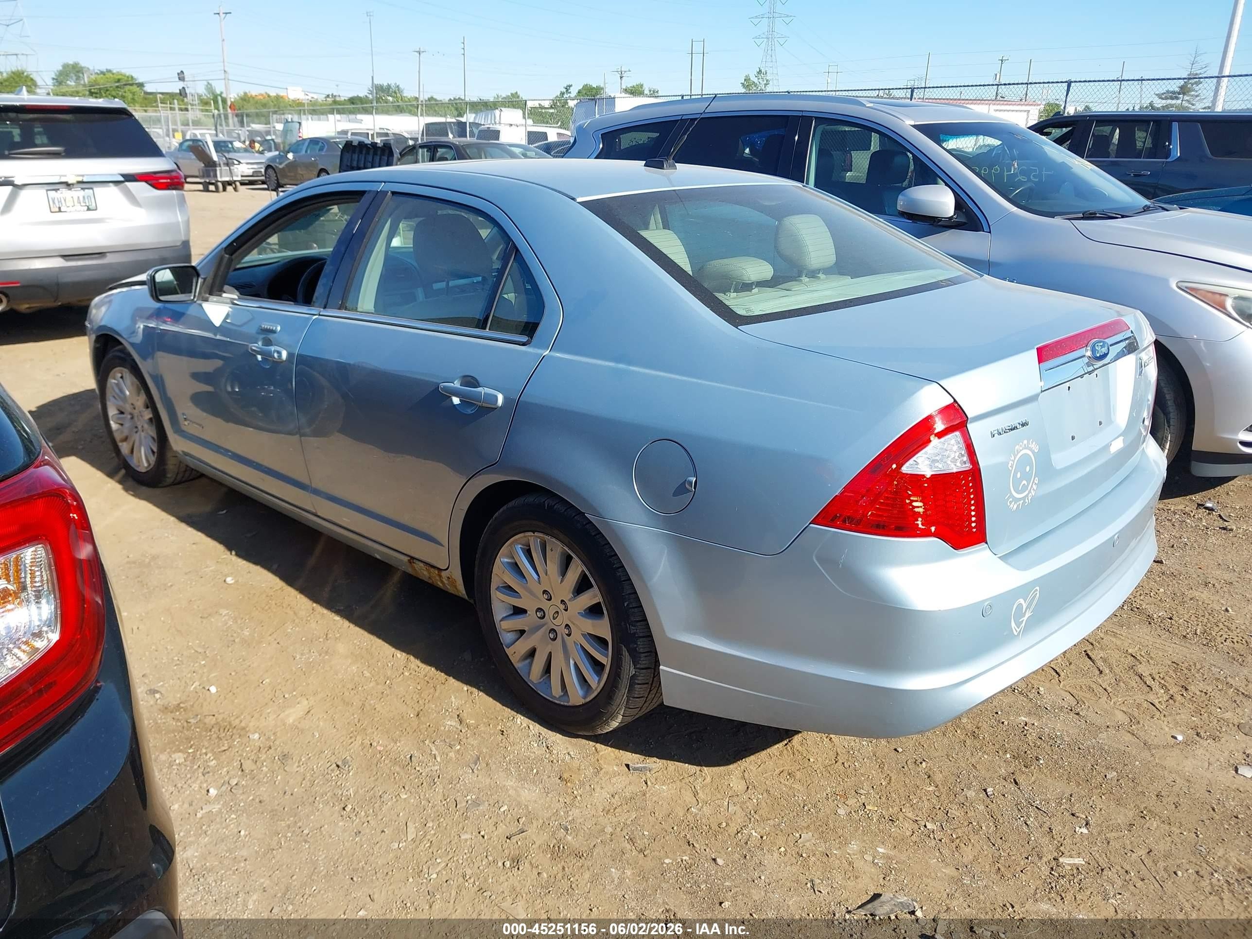 2011 Ford Fusion Hybrid   Light Blue vin: 3FADP0L39BR335690