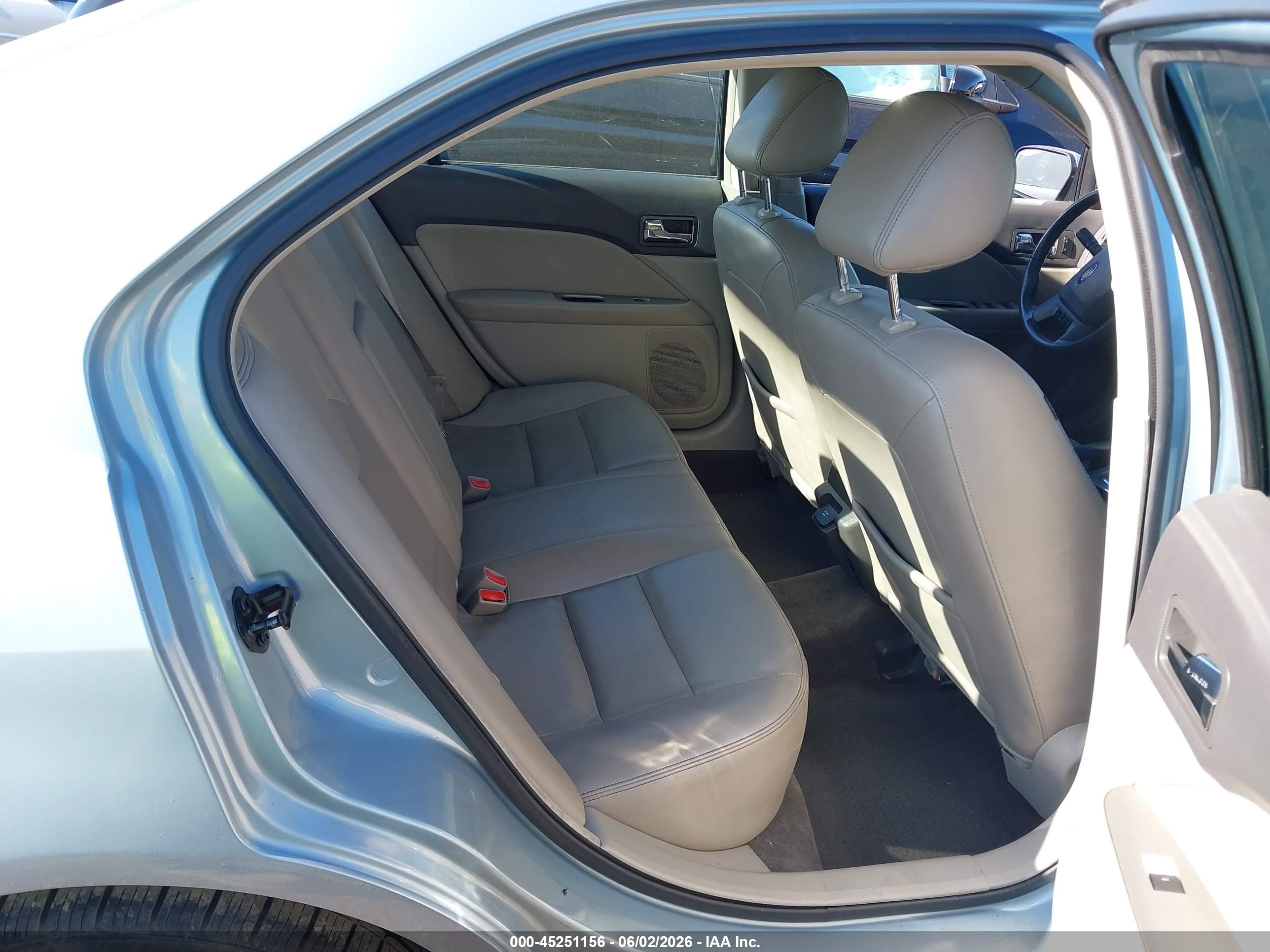 2011 Ford Fusion Hybrid   Light Blue vin: 3FADP0L39BR335690