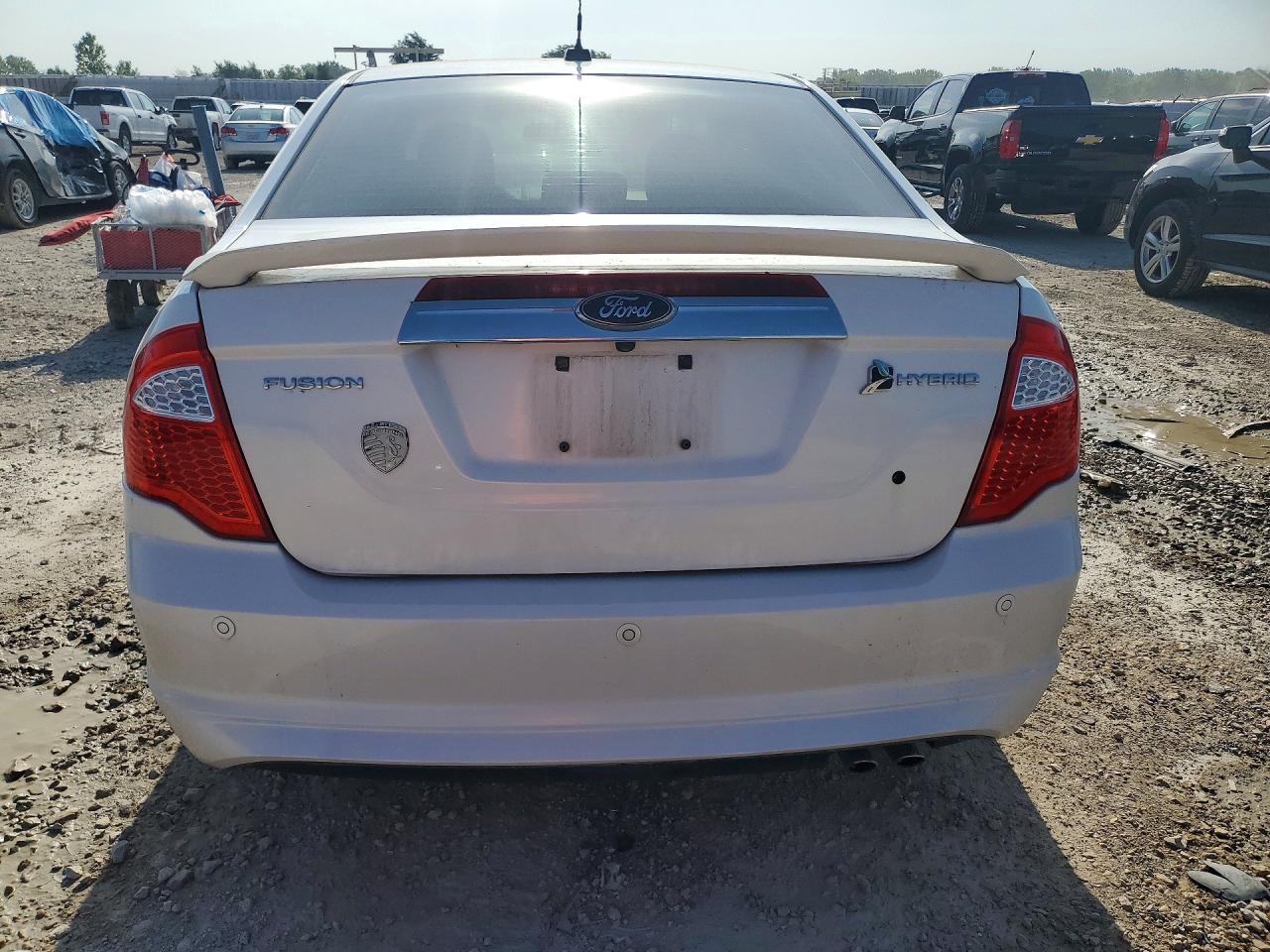 2010 Ford Fusion Hybrid White vin: 3FADP0L3XAR305421